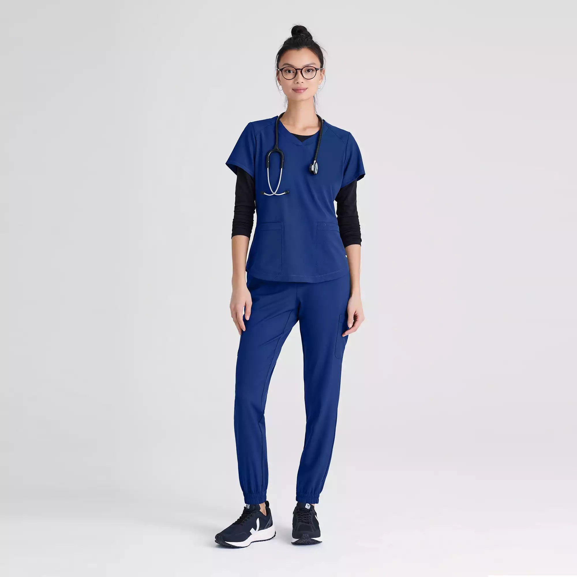 Grey's Anatomy Evolve 2 Pocket Piped V-Neck Top | GSST180