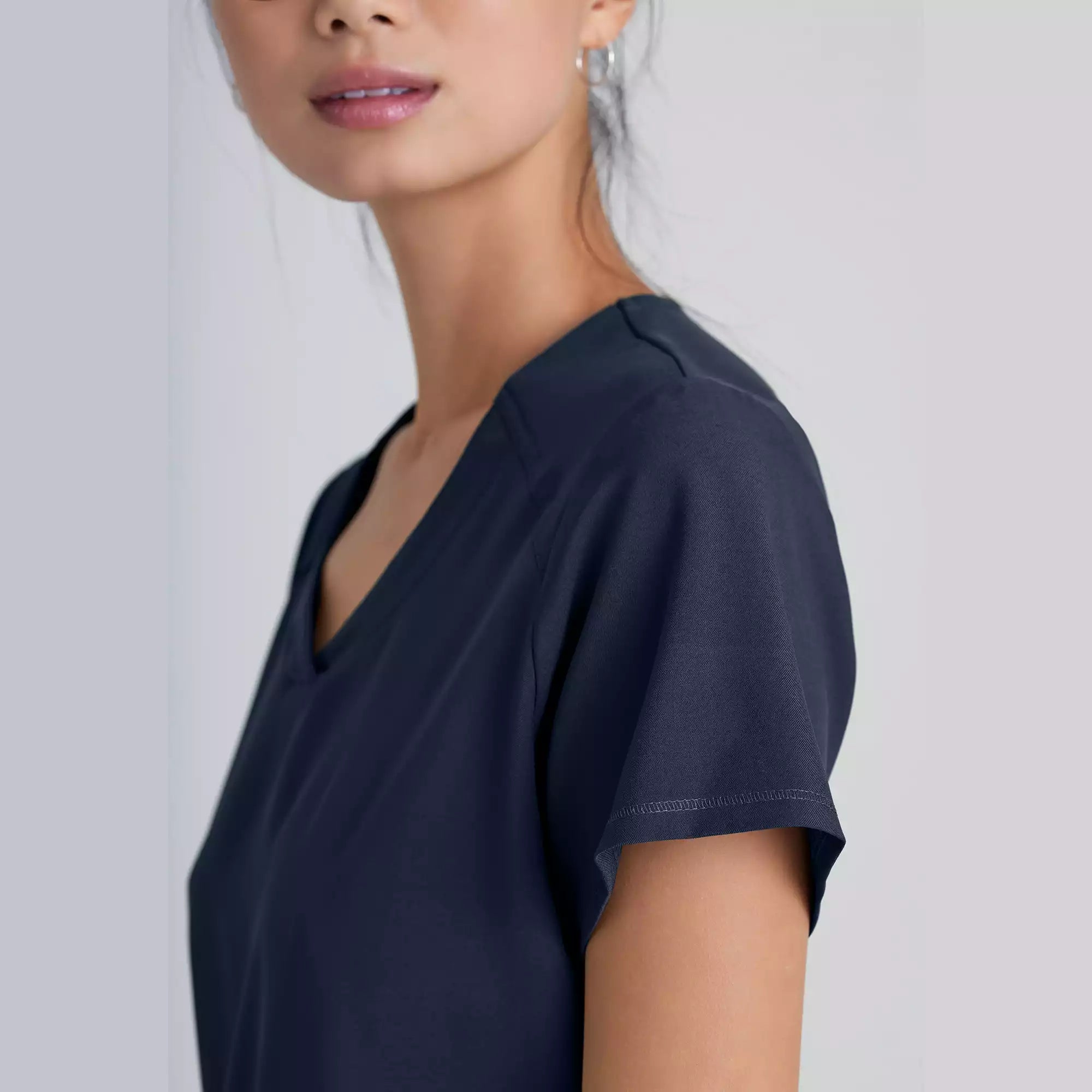 Grey's Anatomy Evolve 2 Pocket Piped V-Neck Top | GSST180