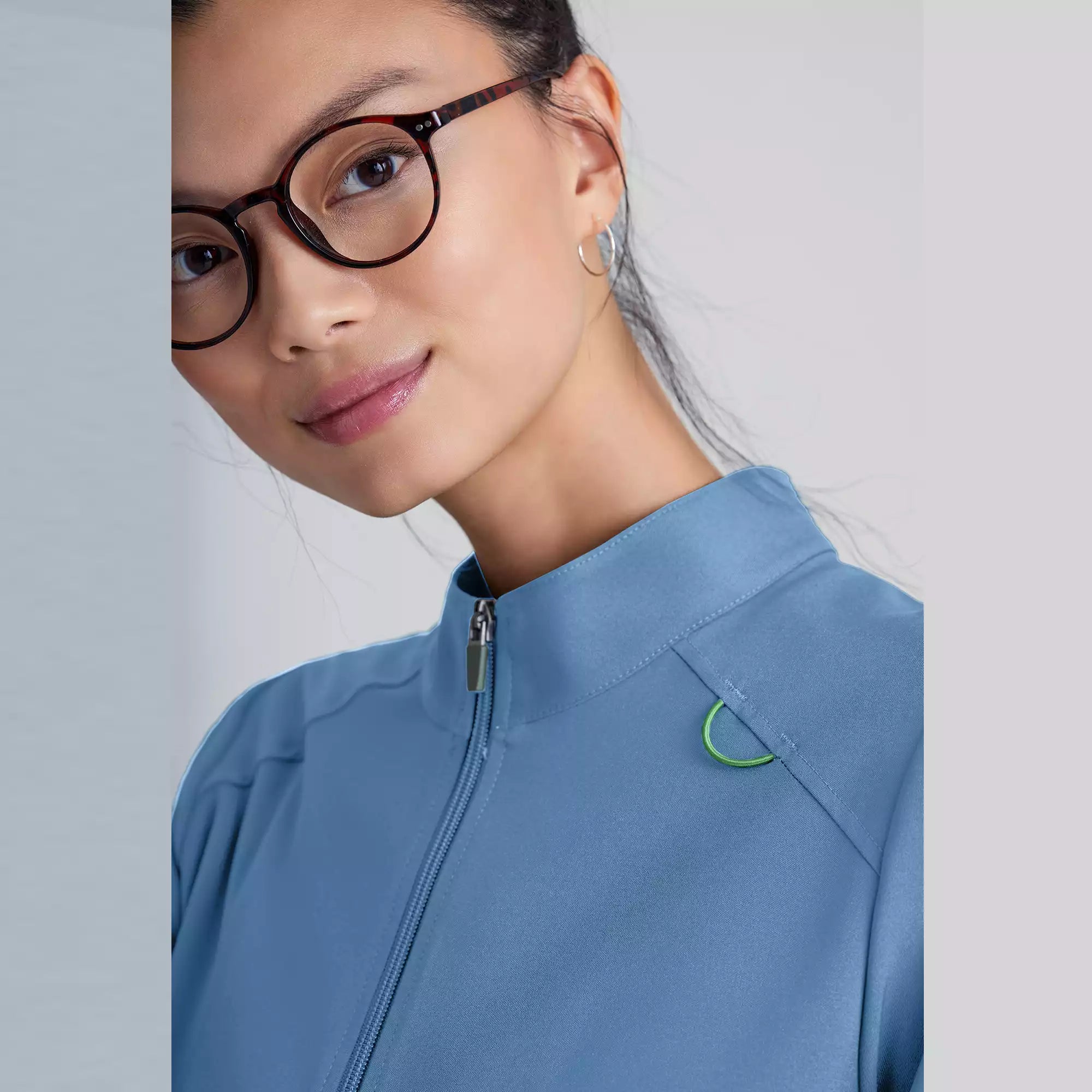Grey's Anatomy Evolve 3 Pocket Collared Warm-Up | GSSW886