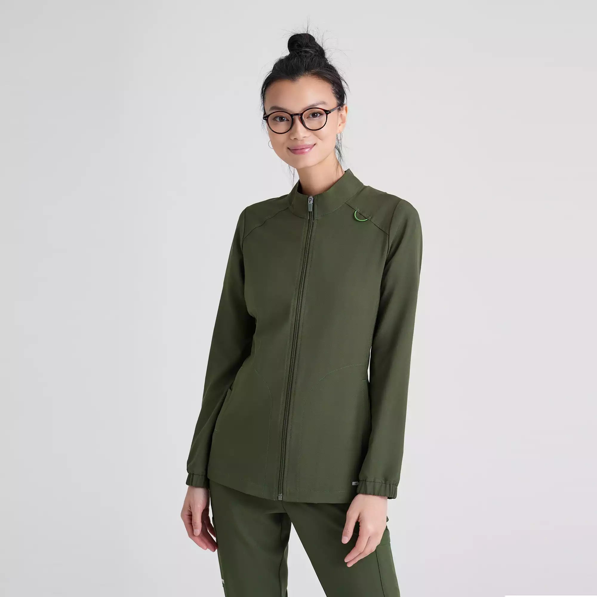 Grey's Anatomy Evolve 3 Pocket Collared Warm-Up | GSSW886