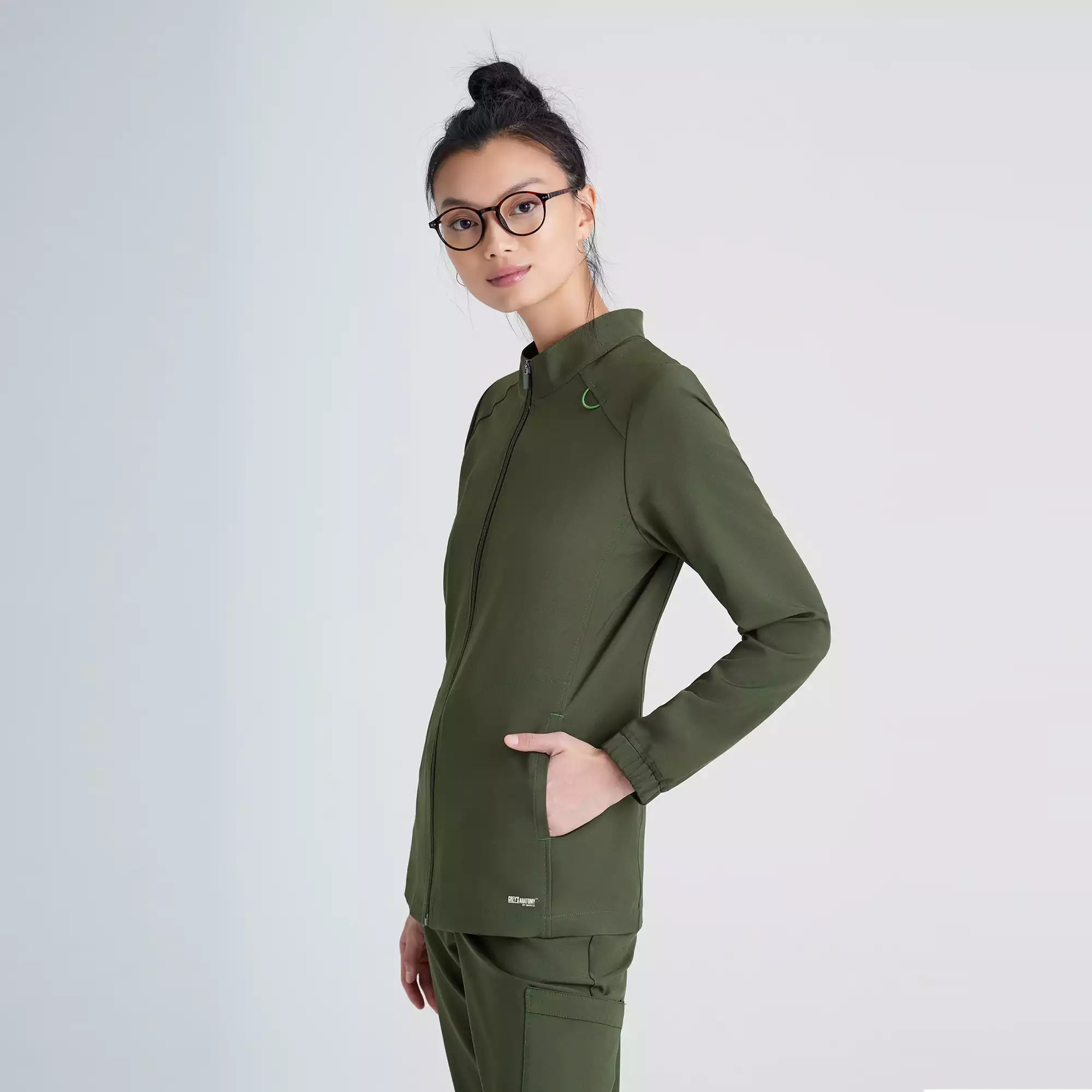 Grey's Anatomy Evolve 3 Pocket Collared Warm-Up | GSSW886