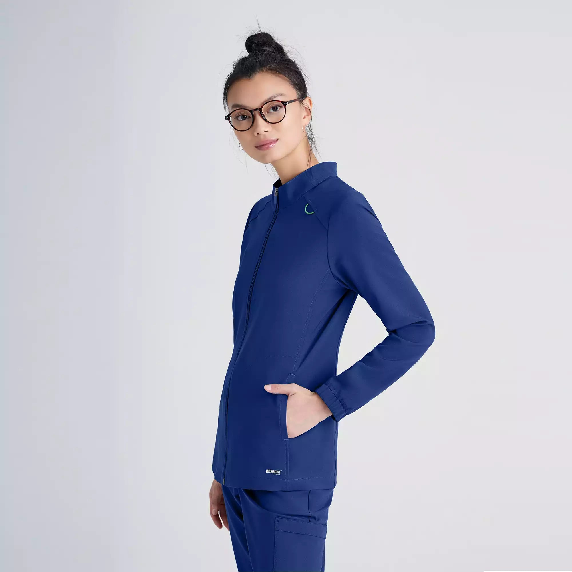 Grey's Anatomy Evolve 3 Pocket Collared Warm-Up | GSSW886