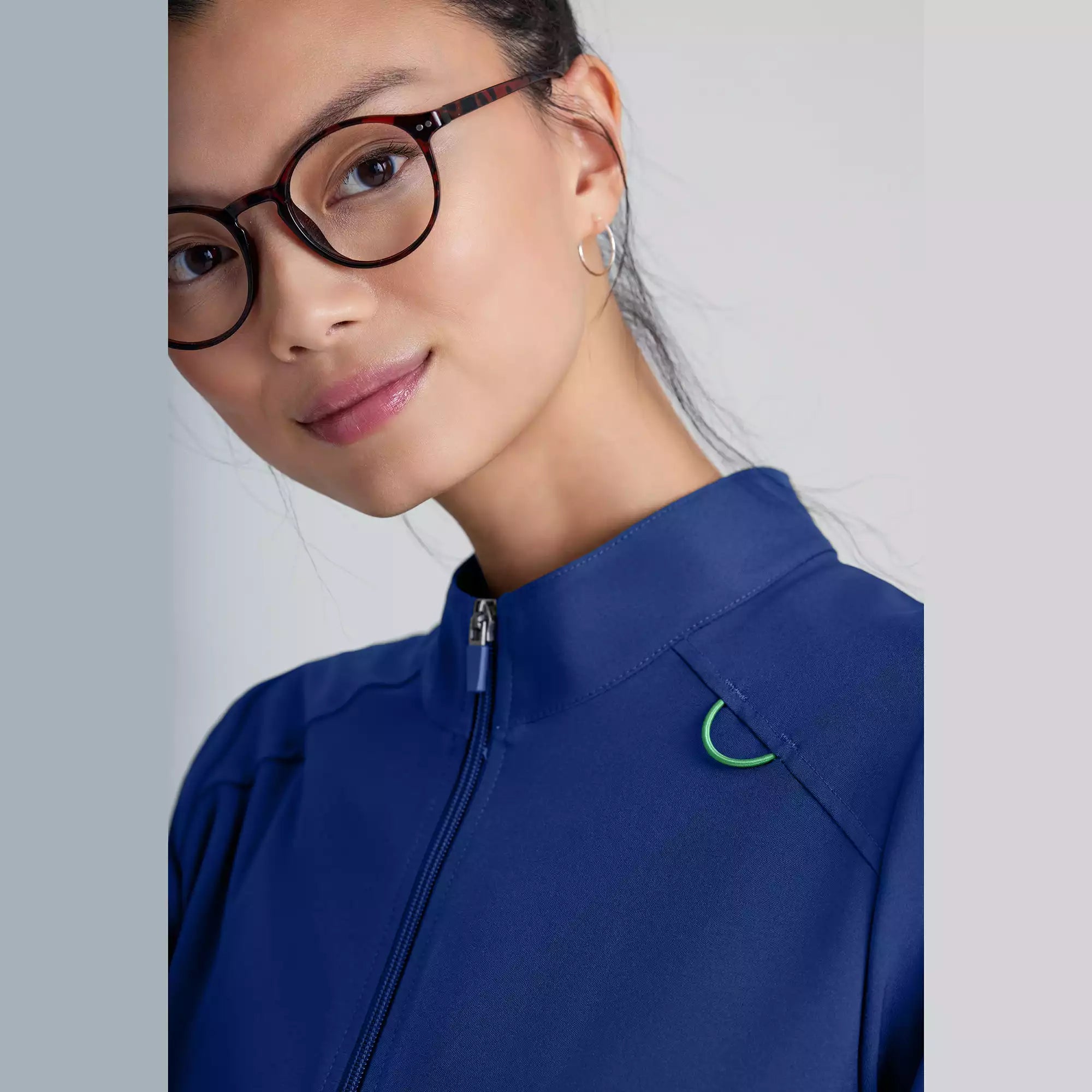 Grey's Anatomy Evolve 3 Pocket Collared Warm-Up | GSSW886
