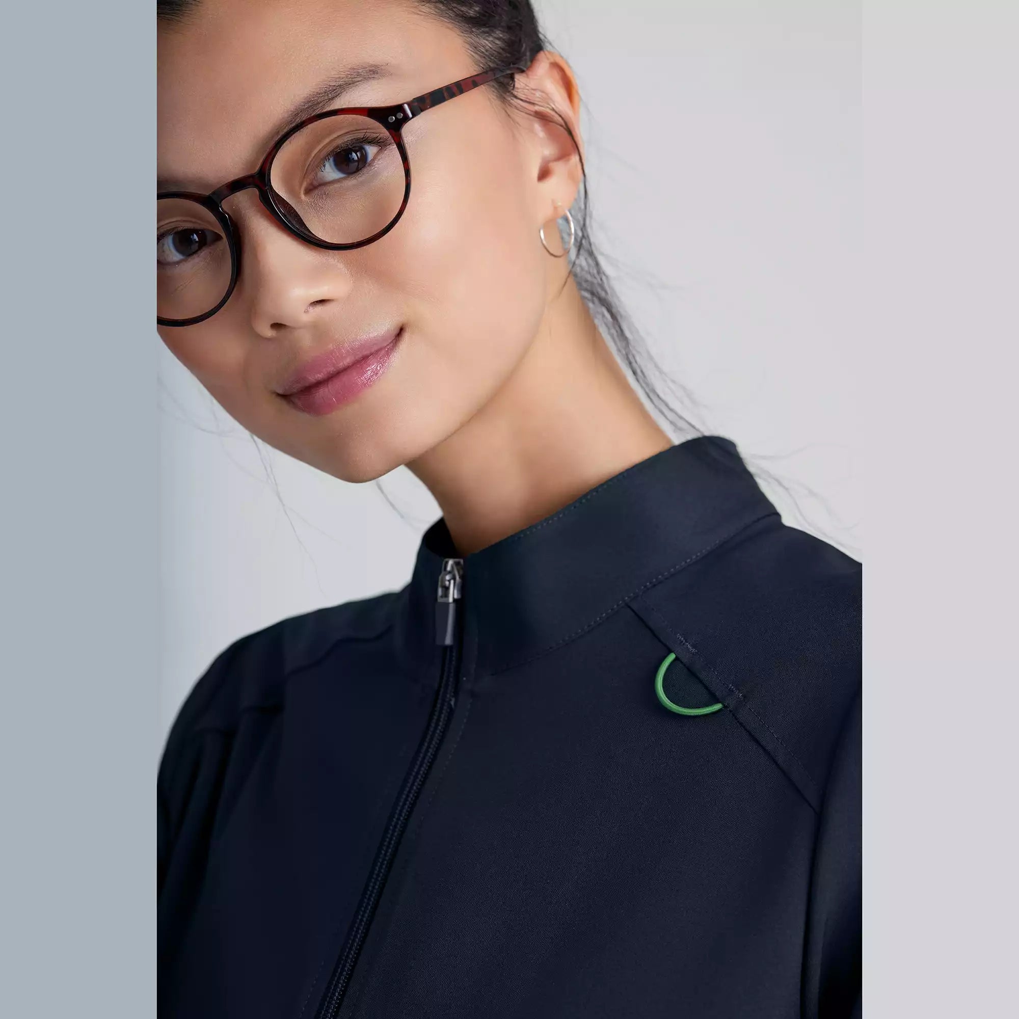 Grey's Anatomy Evolve 3 Pocket Collared Warm-Up | GSSW886