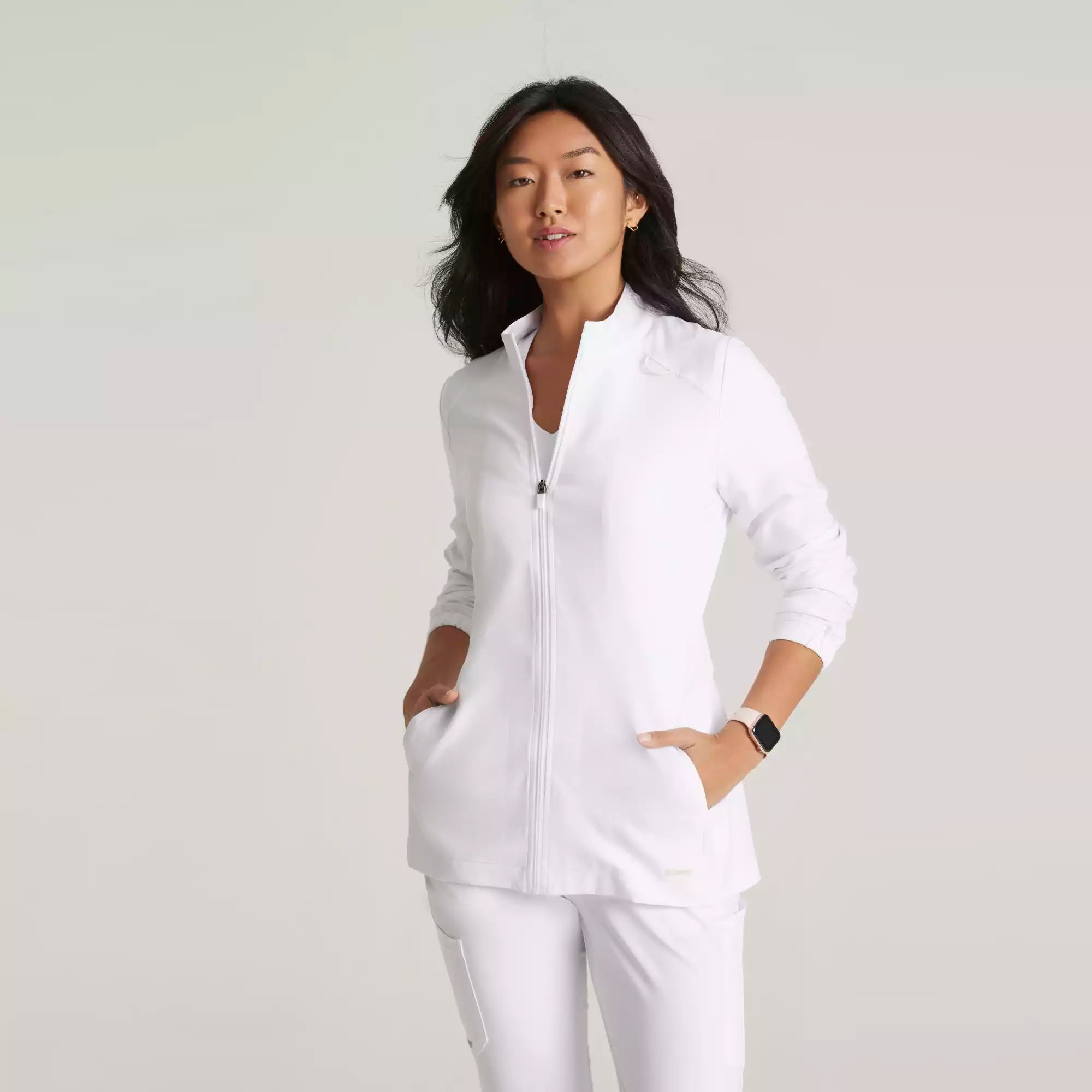 Grey's Anatomy Evolve 3 Pocket Collared Warm-Up | GSSW886