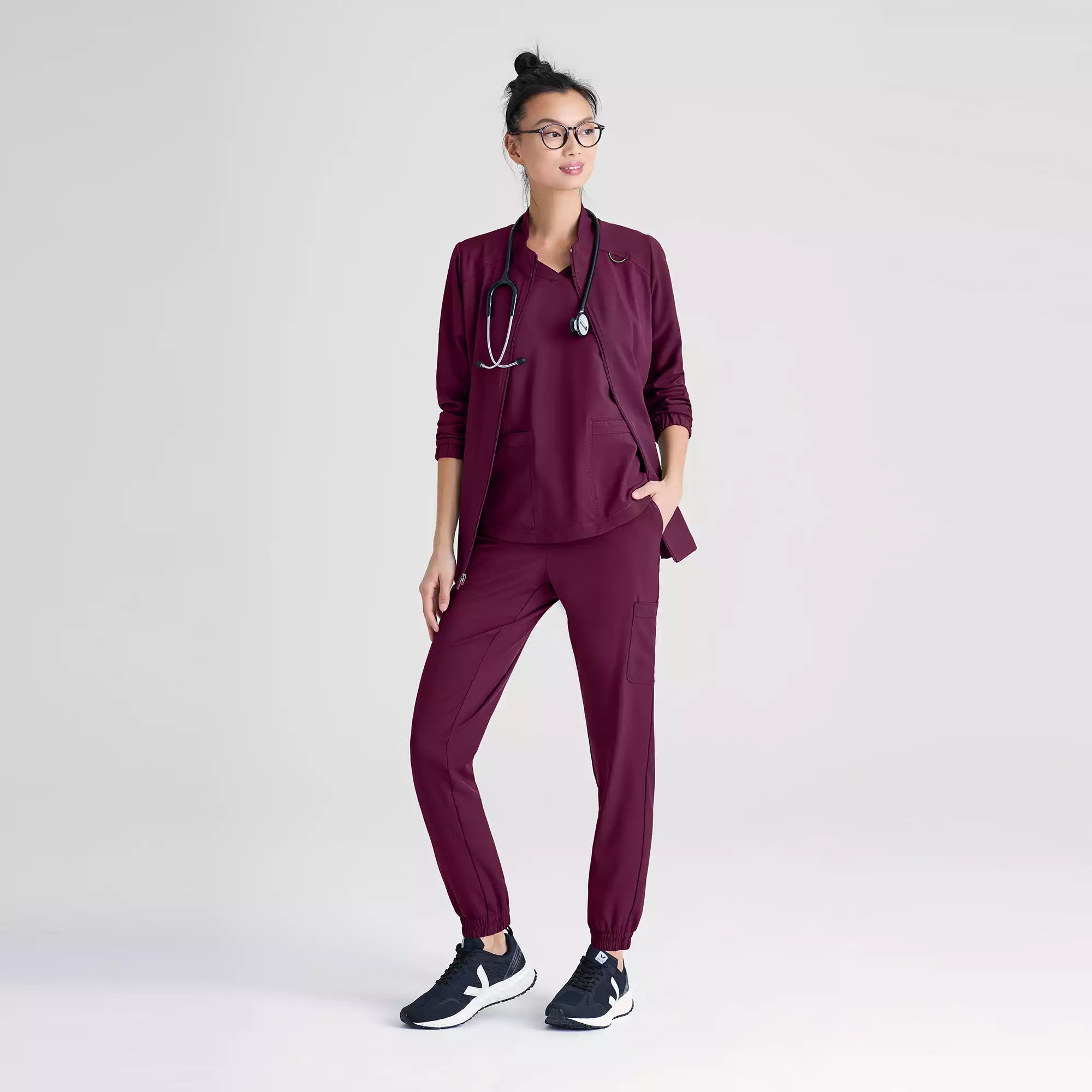 Grey's Anatomy Evolve 3 Pocket Collared Warm-Up | GSSW886