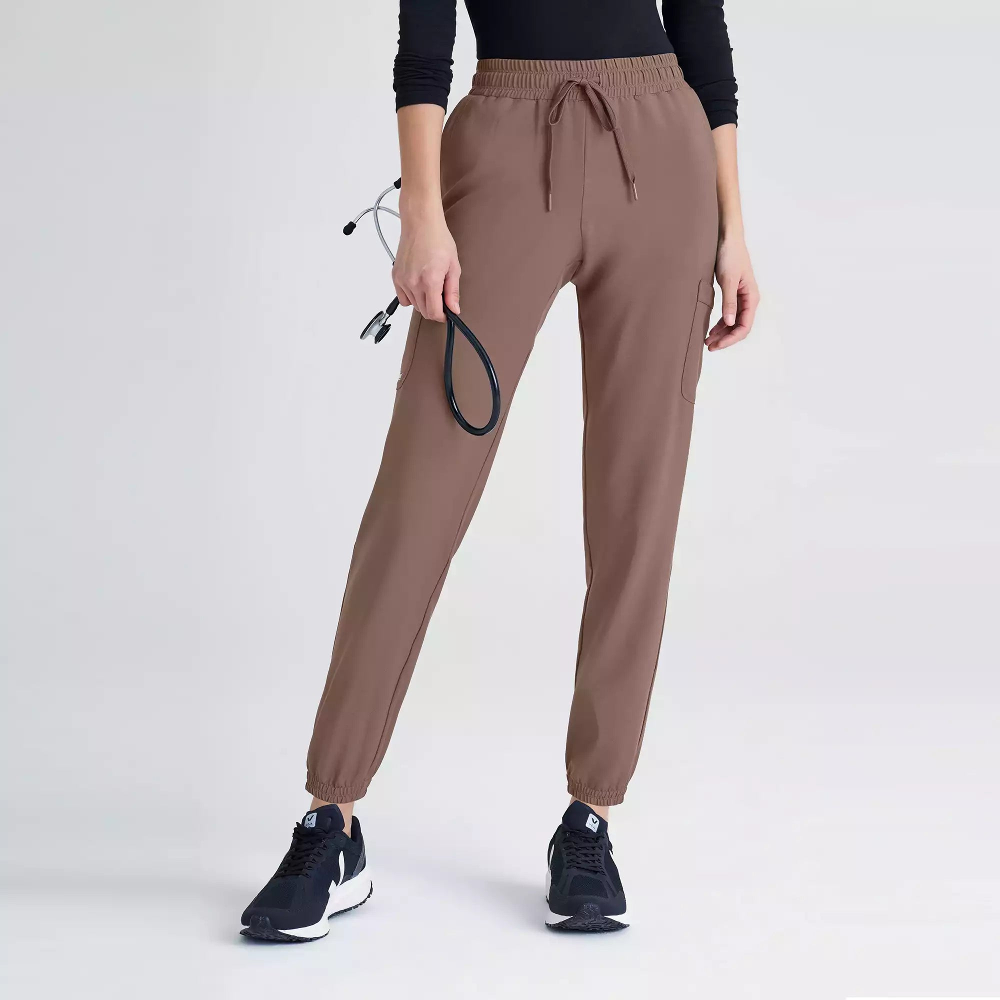 Grey's Anatomy Evolve 6 Pocket Double Cargo Pant | GSSP625