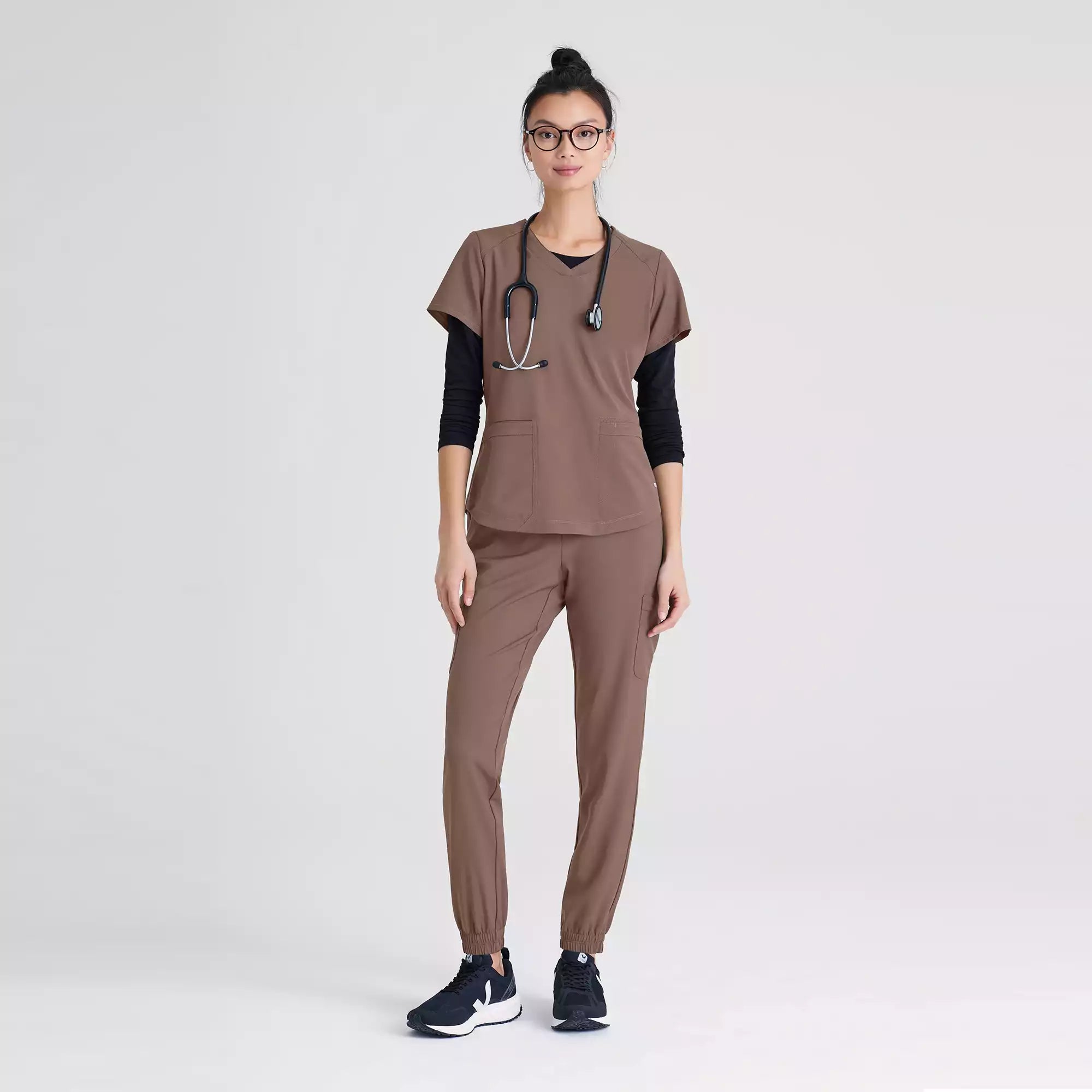 Grey's Anatomy Evolve 6 Pocket Double Cargo Pant | GSSP625