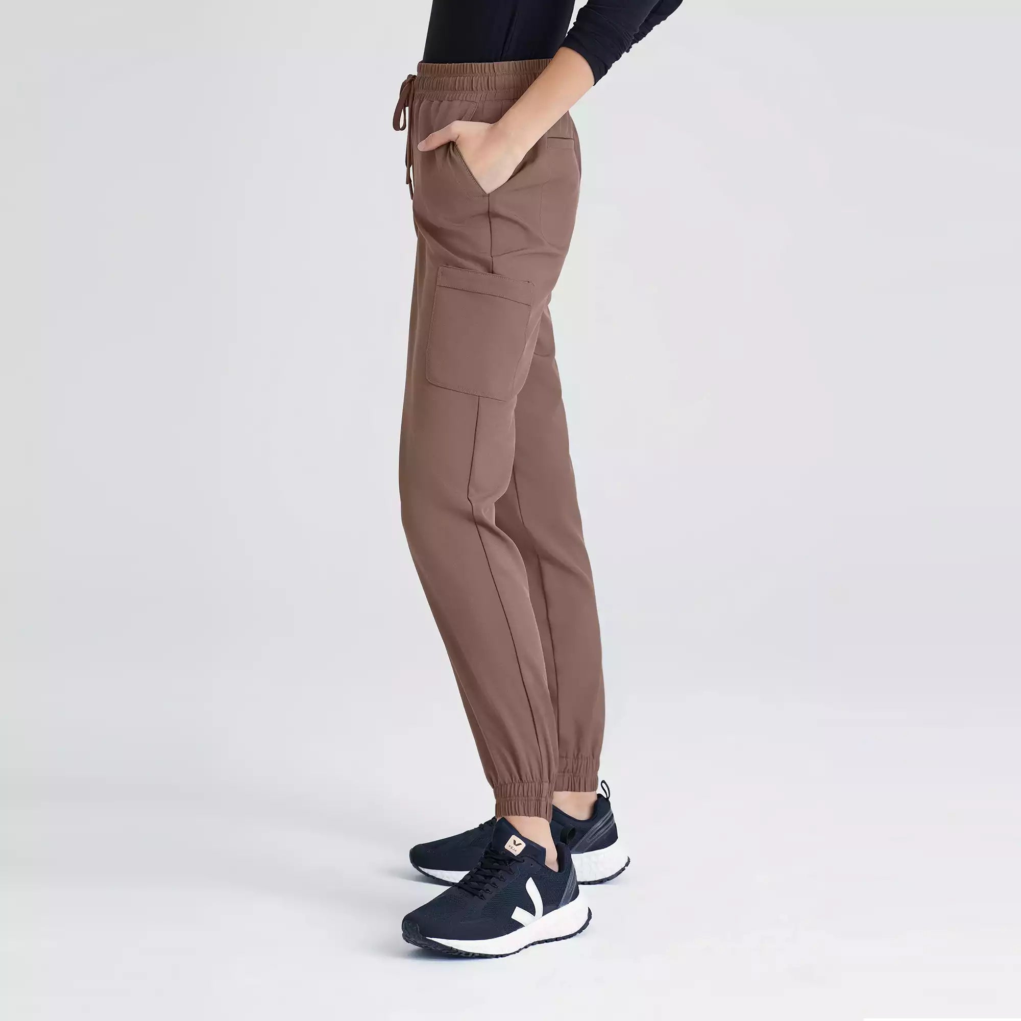 Grey's Anatomy Evolve 6 Pocket Double Cargo Pant | GSSP625