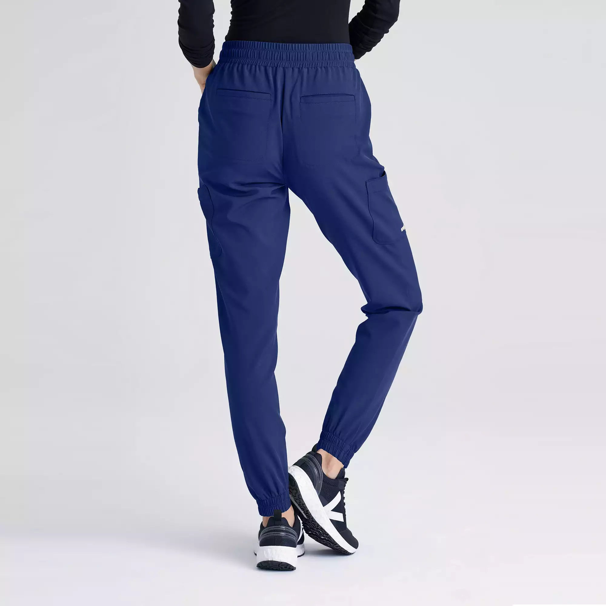 Grey's Anatomy Evolve 6 Pocket Double Cargo Pant | GSSP625