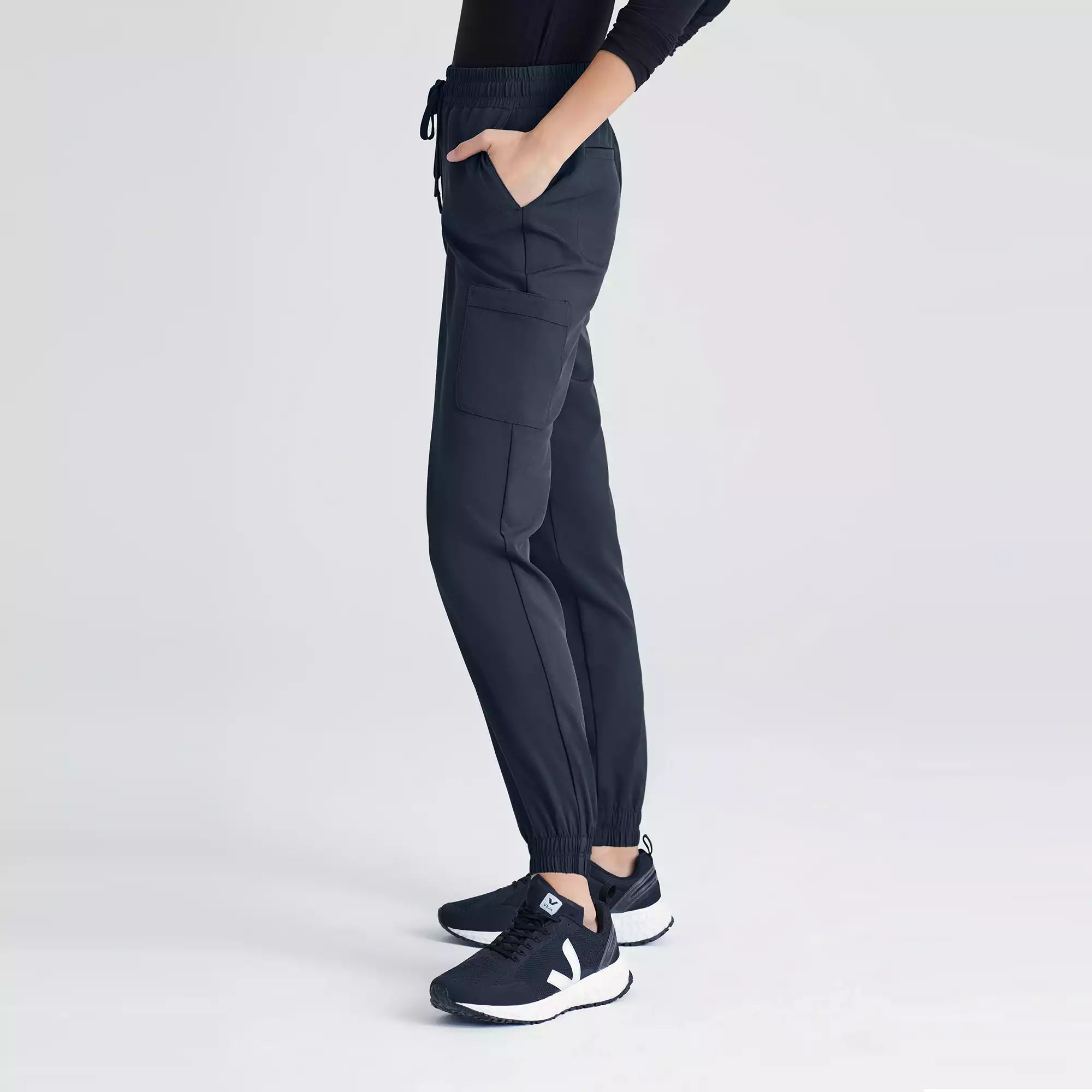 Grey's Anatomy Evolve 6 Pocket Double Cargo Pant | GSSP625