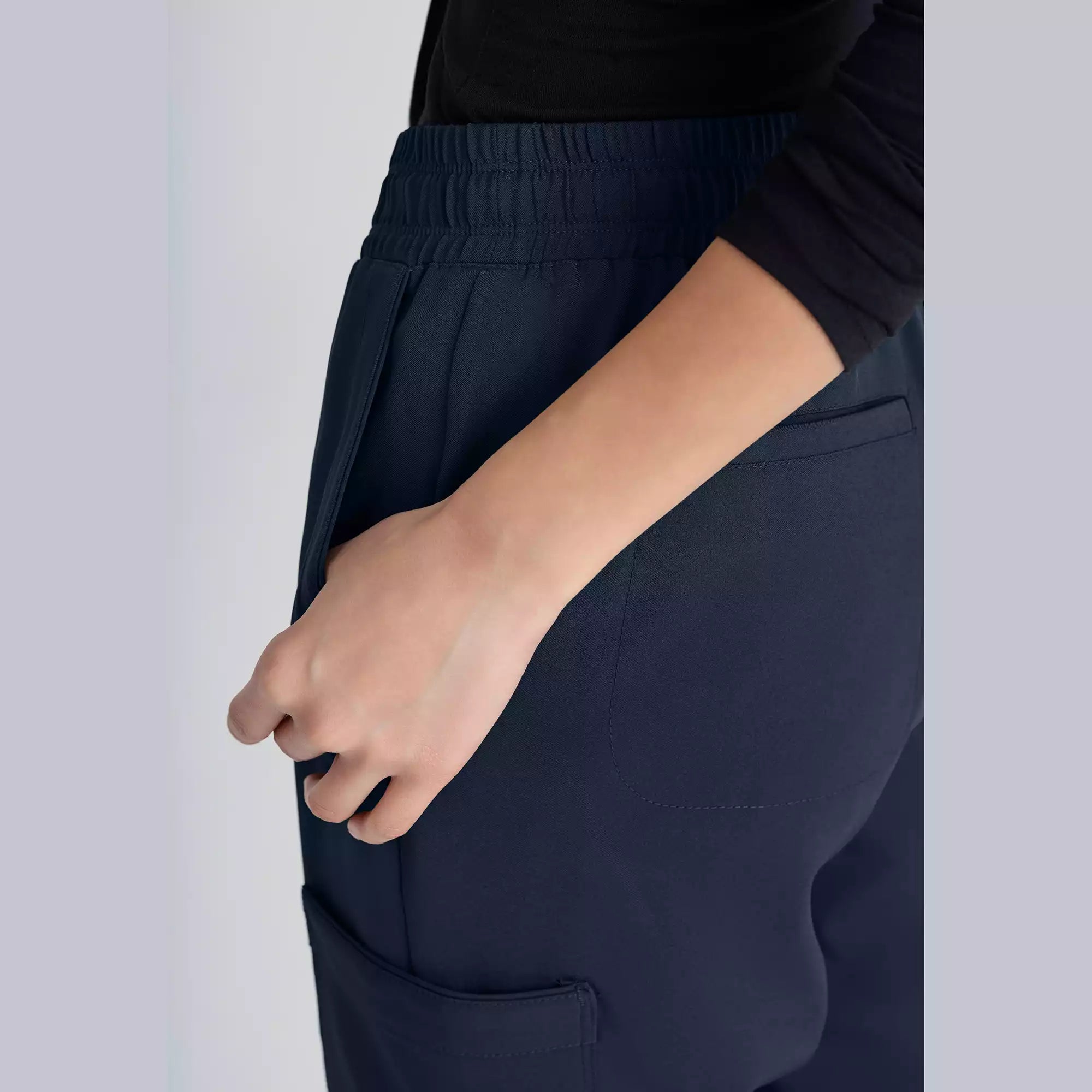 Grey's Anatomy Evolve 6 Pocket Double Cargo Pant | GSSP625