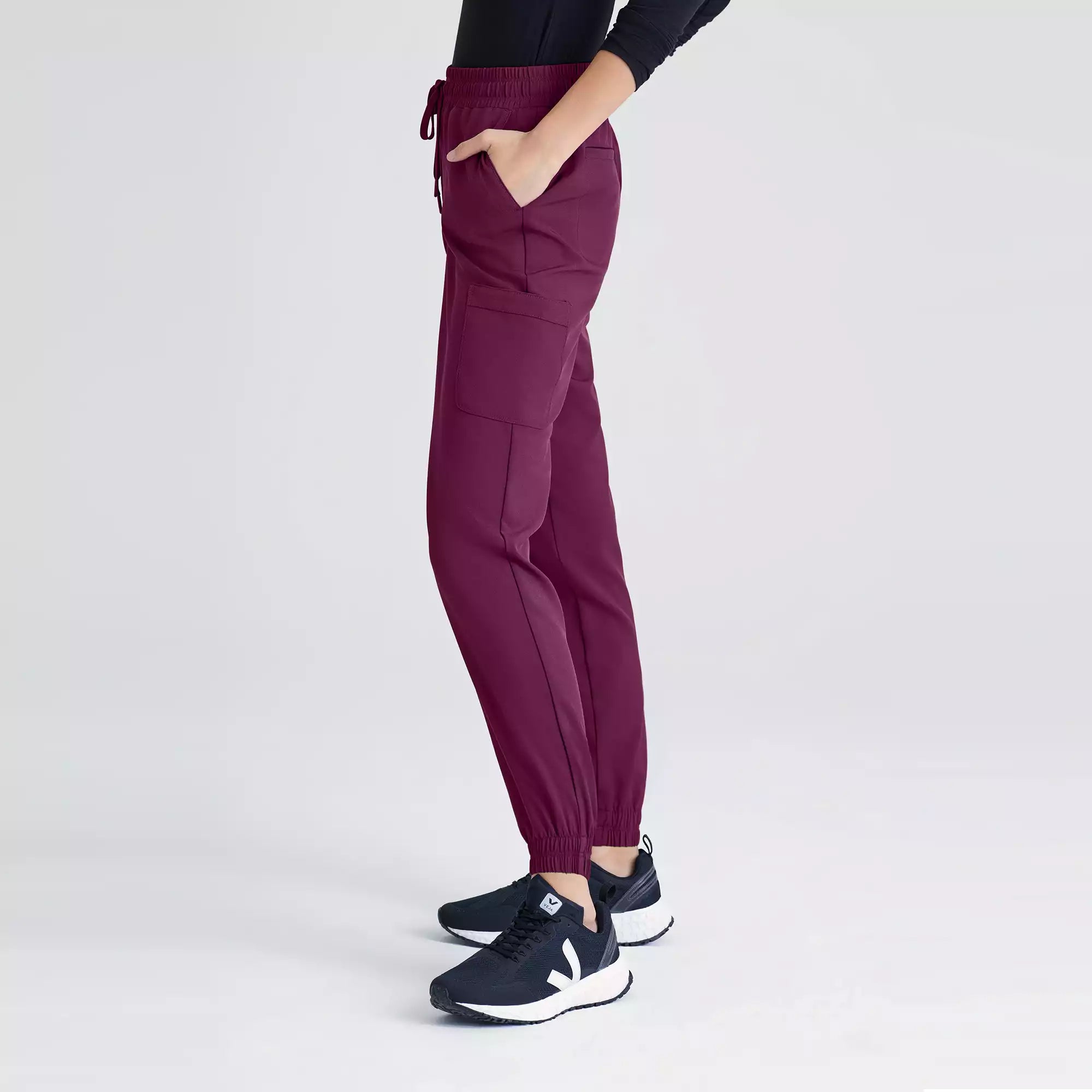 Grey's Anatomy Evolve 6 Pocket Double Cargo Pant | GSSP625