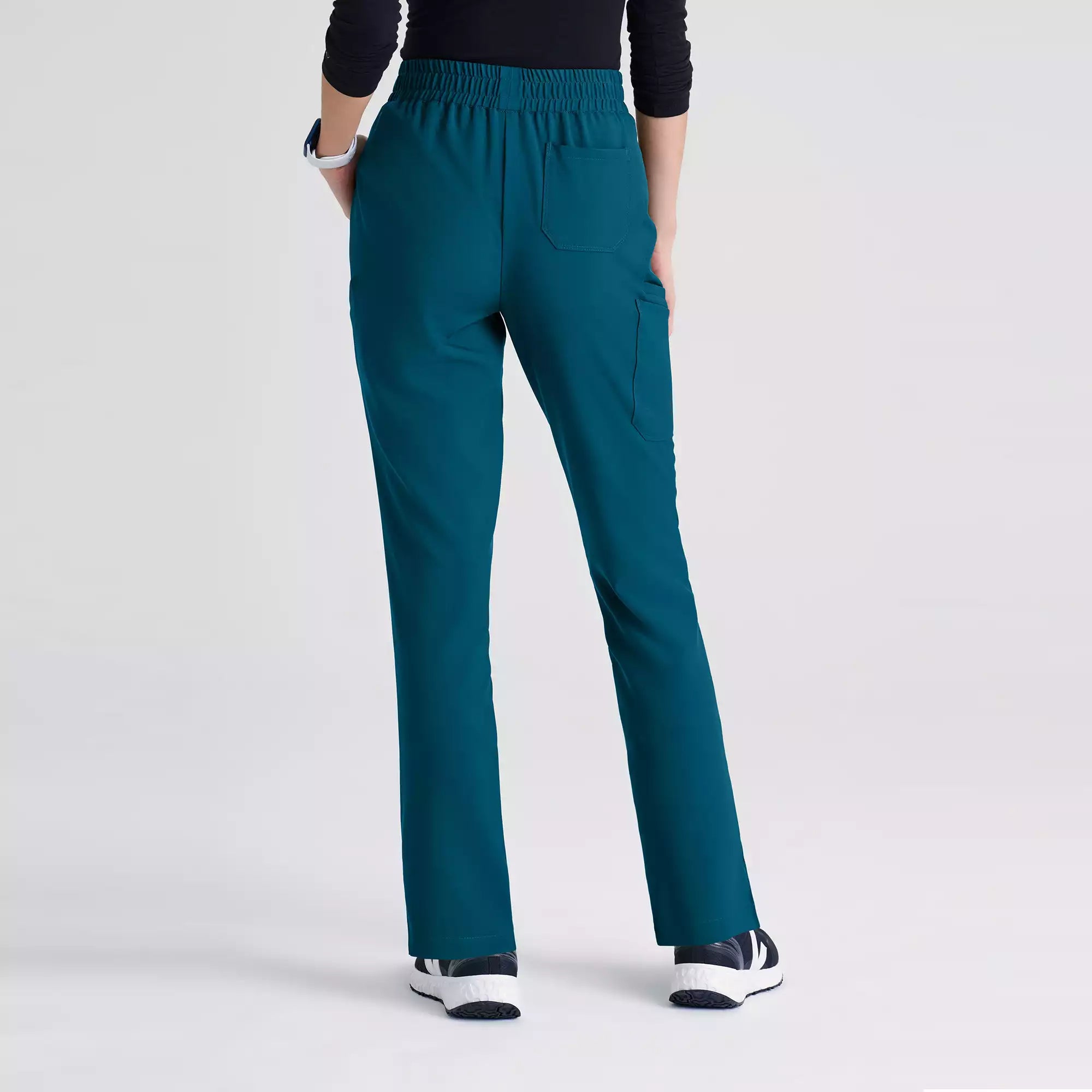 Grey's Anatomy Evolve 6 Pocket Tapered Leg Pant | GSSP627