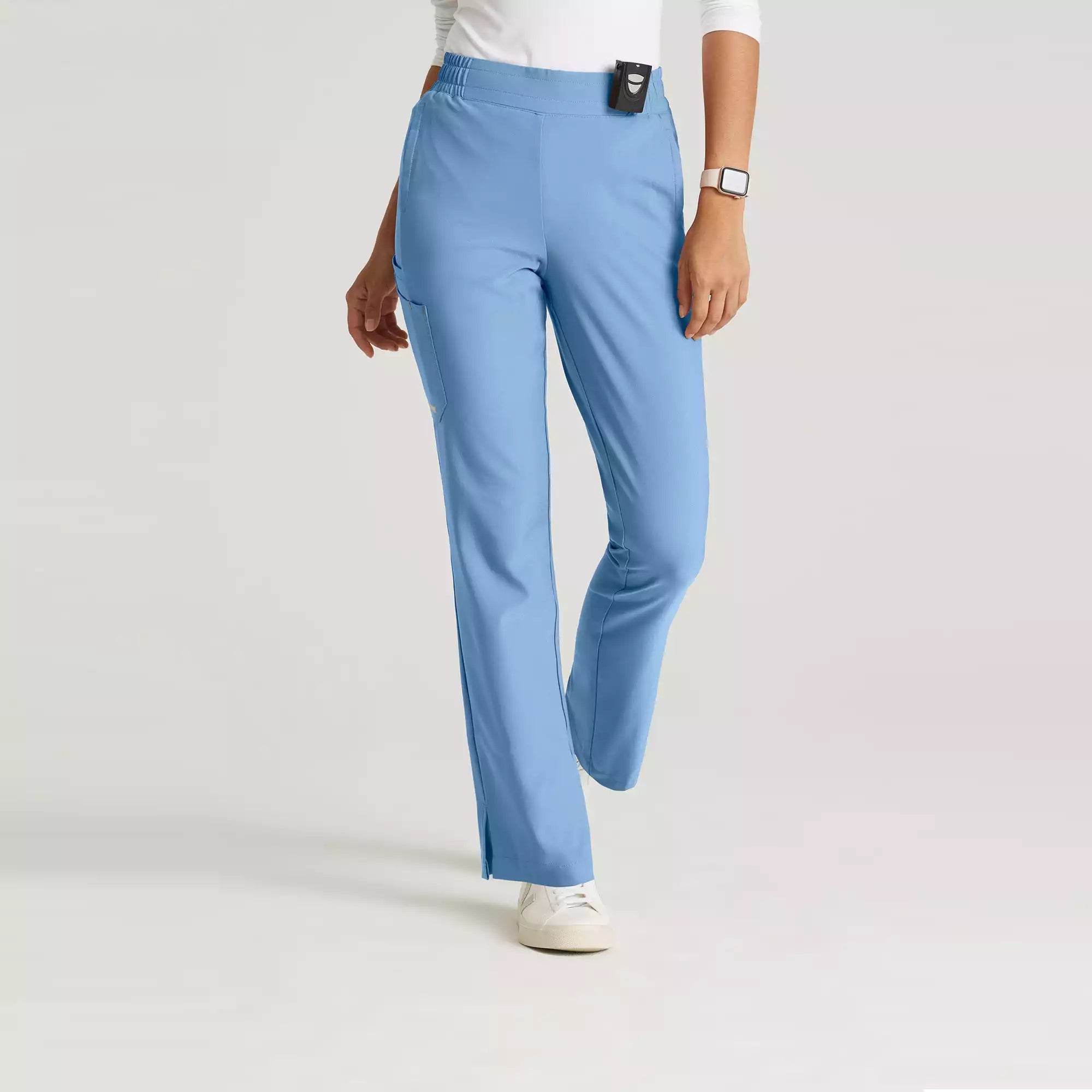 Grey's Anatomy Evolve 6 Pocket Tapered Leg Pant | GSSP627