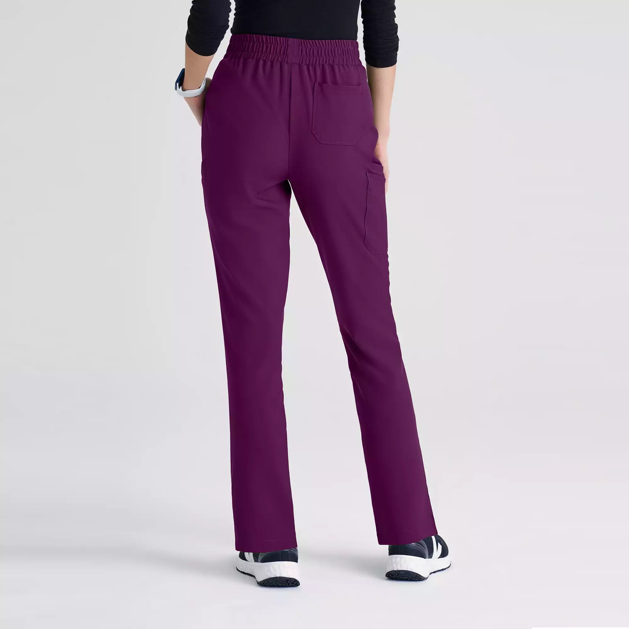 Grey's Anatomy Evolve 6 Pocket Tapered Leg Pant | GSSP627