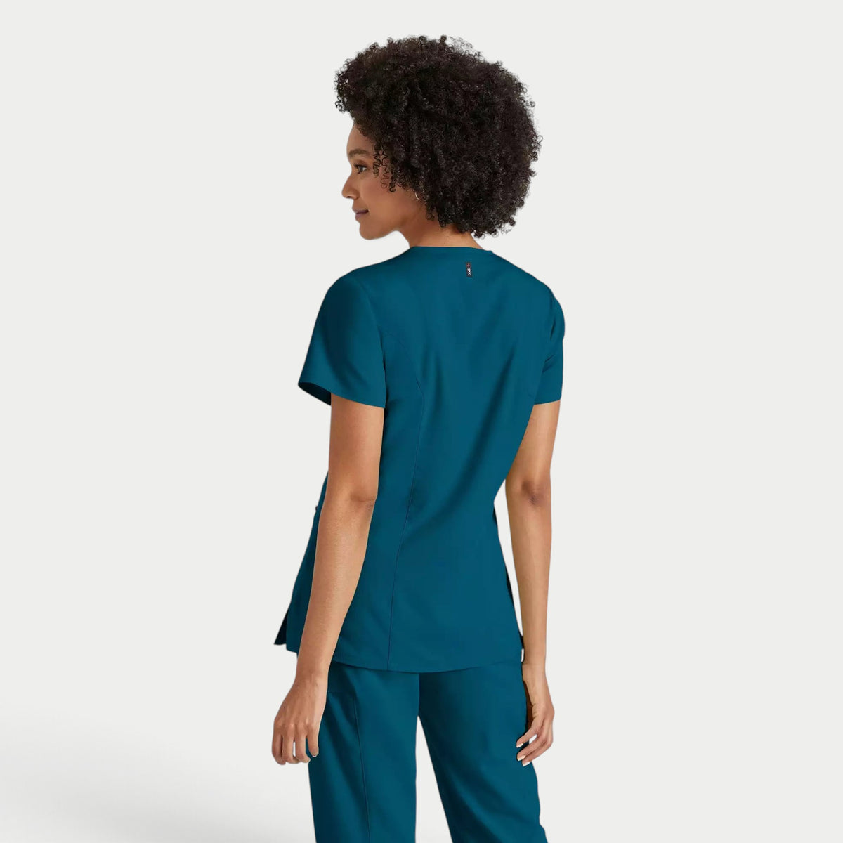 Kim 3-Pocket V-Neck Top | GRST001