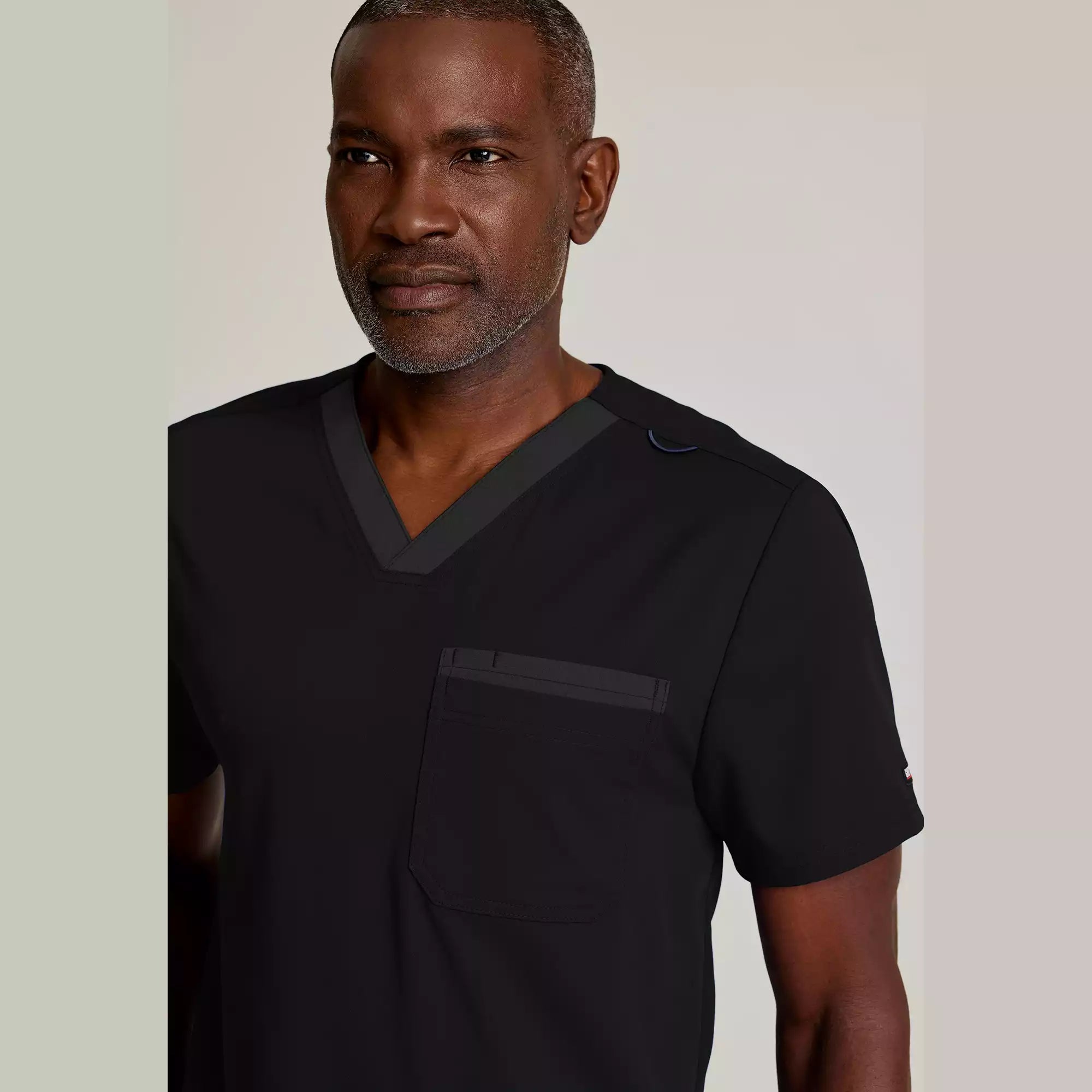 Grey's Anatomy Spandex Stretch Men's 2 Pocket Two-Toned V-neck Top | GRST204