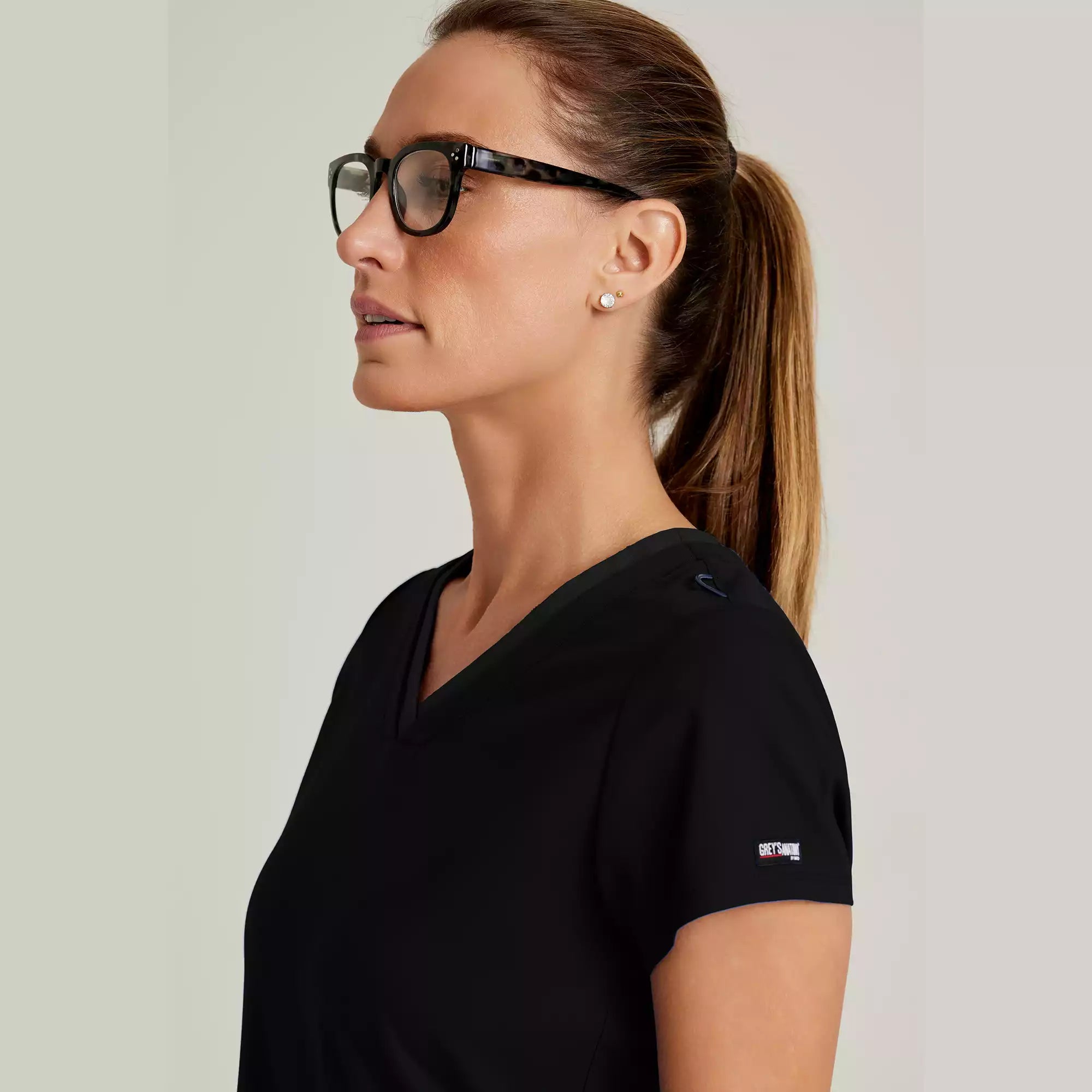 Grey's Anatomy Spandex Stretch Women's 4 Pocket Two-Toned V-neck Top | GRST194