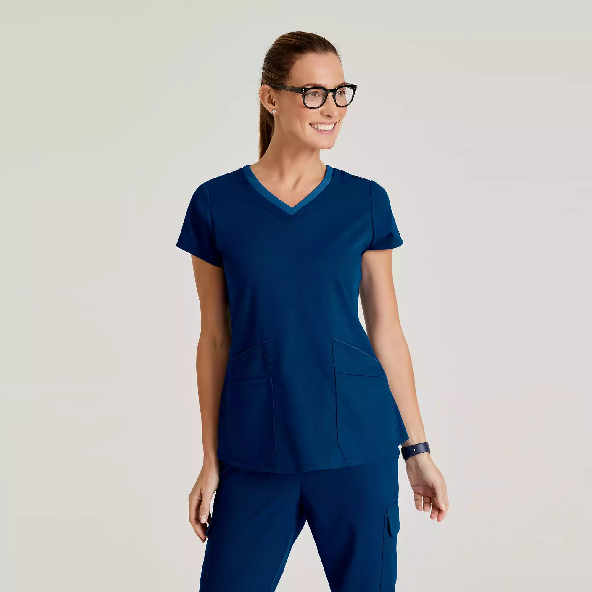 Grey's Anatomy Spandex Stretch Women's 4 Pocket Two-Toned V-neck Top | GRST194