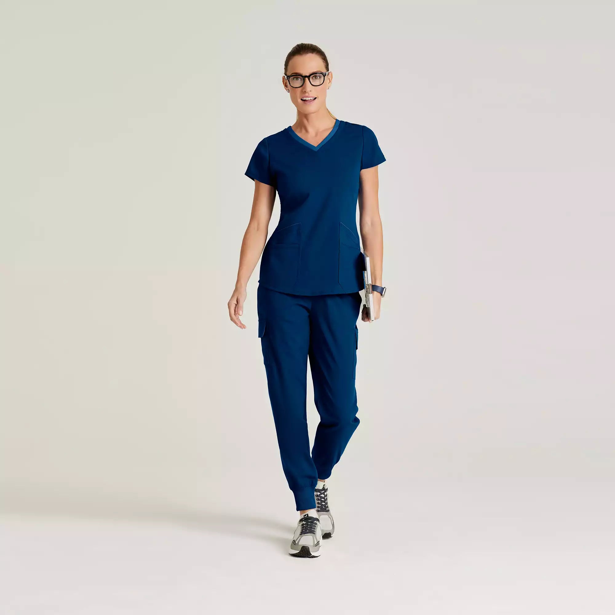 Grey's Anatomy Spandex Stretch Women's 4 Pocket Two-Toned V-neck Top | GRST194
