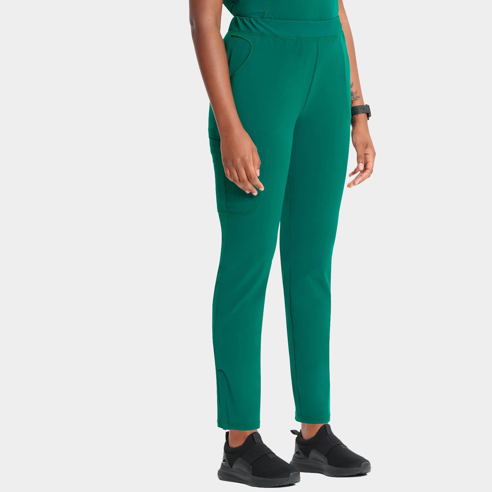 Mid Rise Pull-on Tapered Leg Cargo Pant Regular Length | IN120A