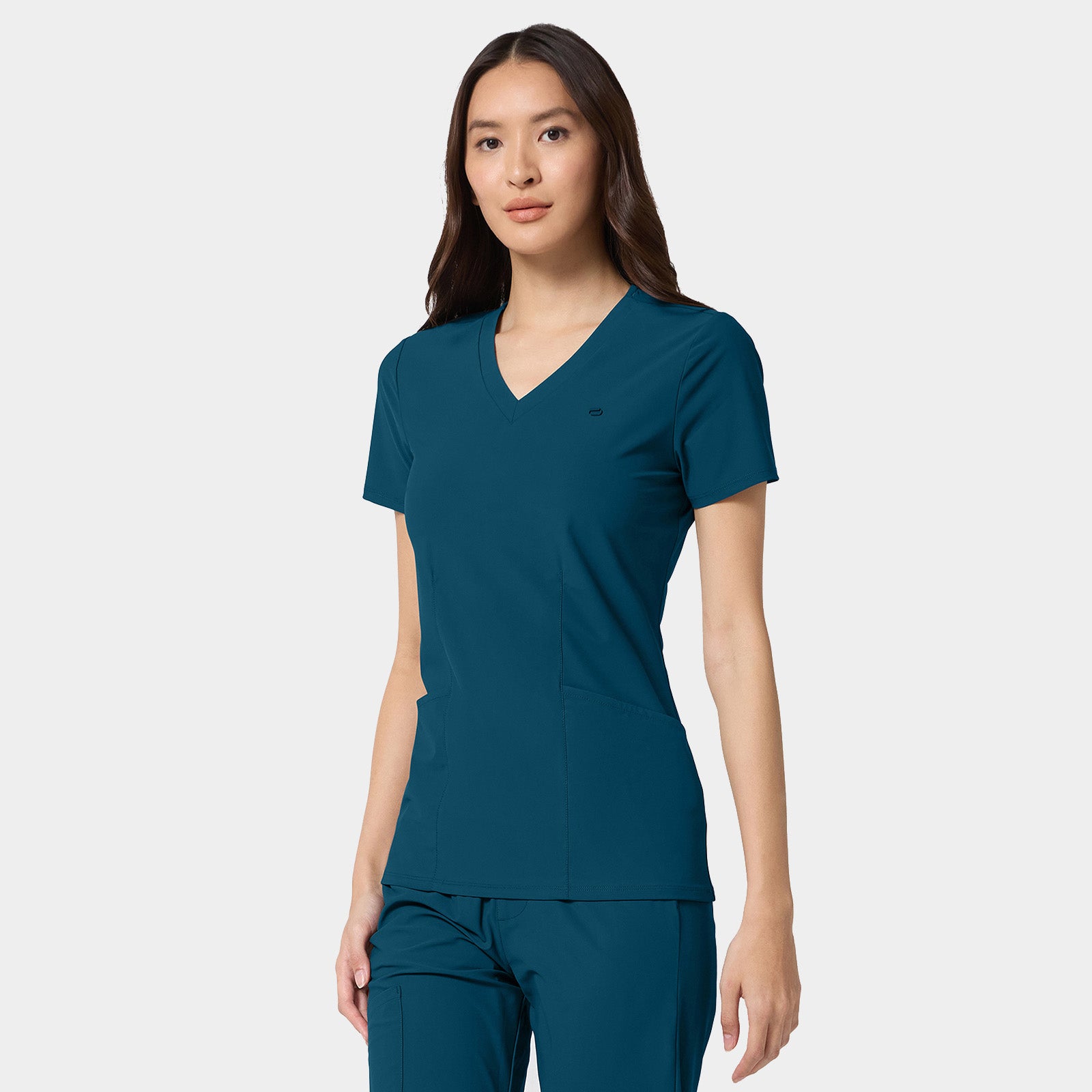 Women's 2-Pocket Shaped V-Neck Top | IN647A
