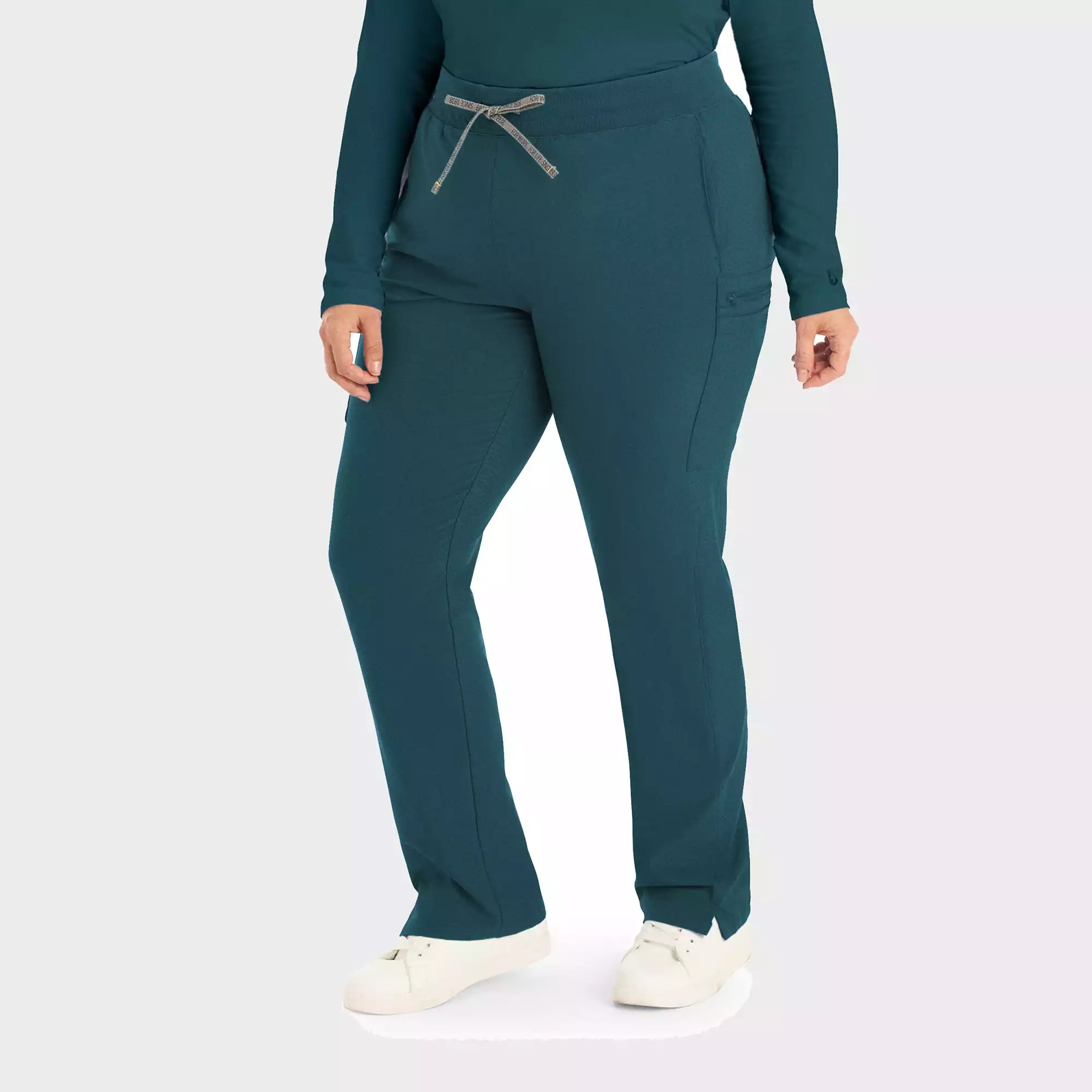 Landau Forward Women's Cargo Scrub Pants | LB400