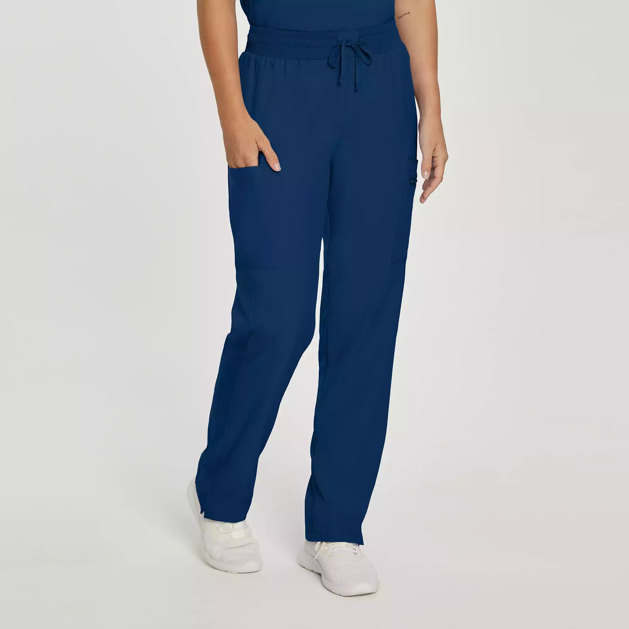 Landau Forward Women's Cargo Scrub Pants | LB400