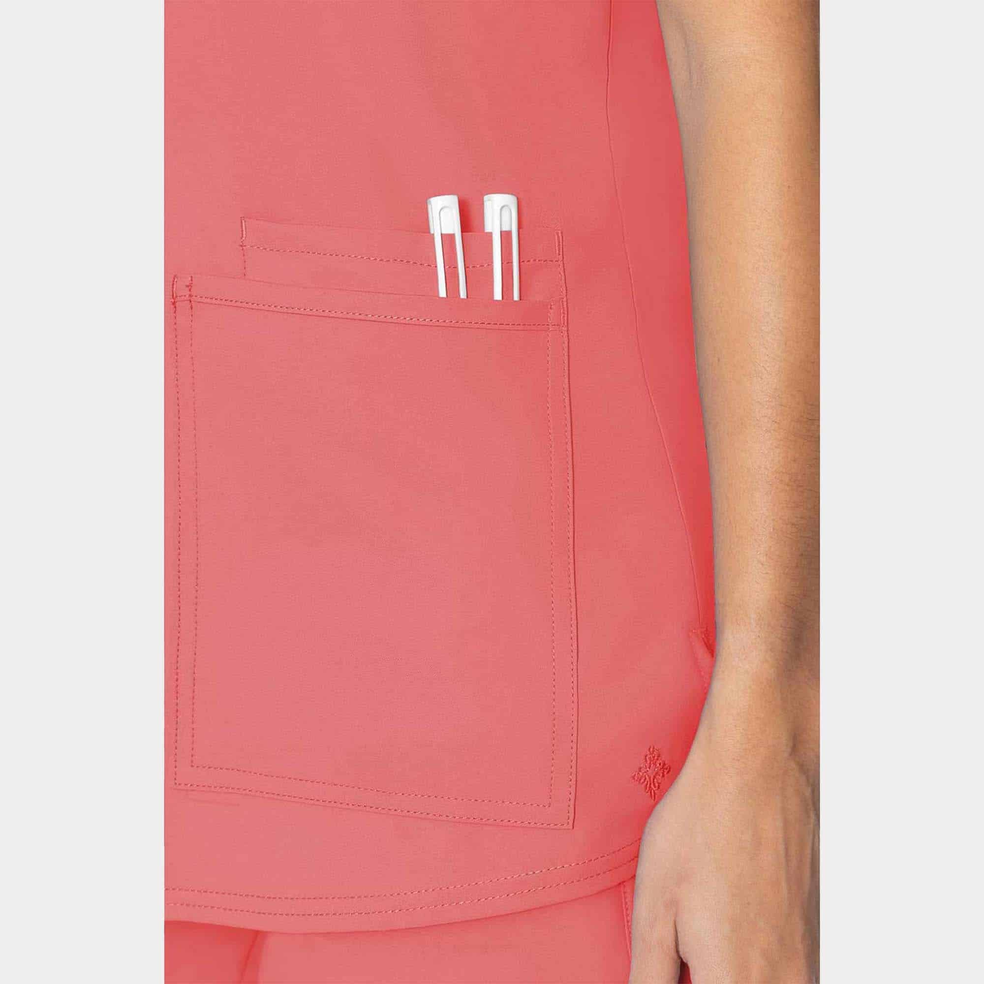 MC Insight 3 Pocket Top | MC2411