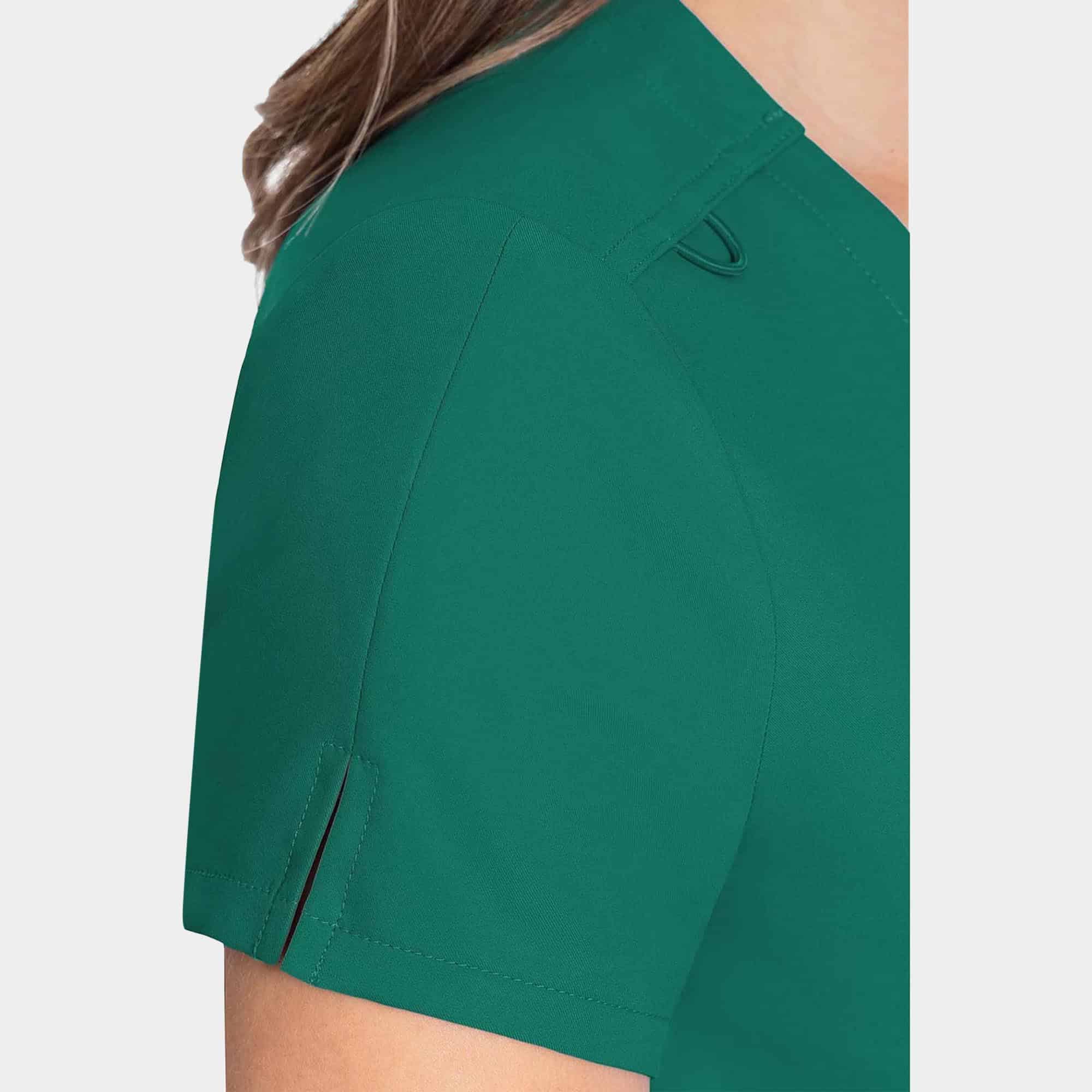 MC Insight One Pocket Tuck-In Top | MC2432