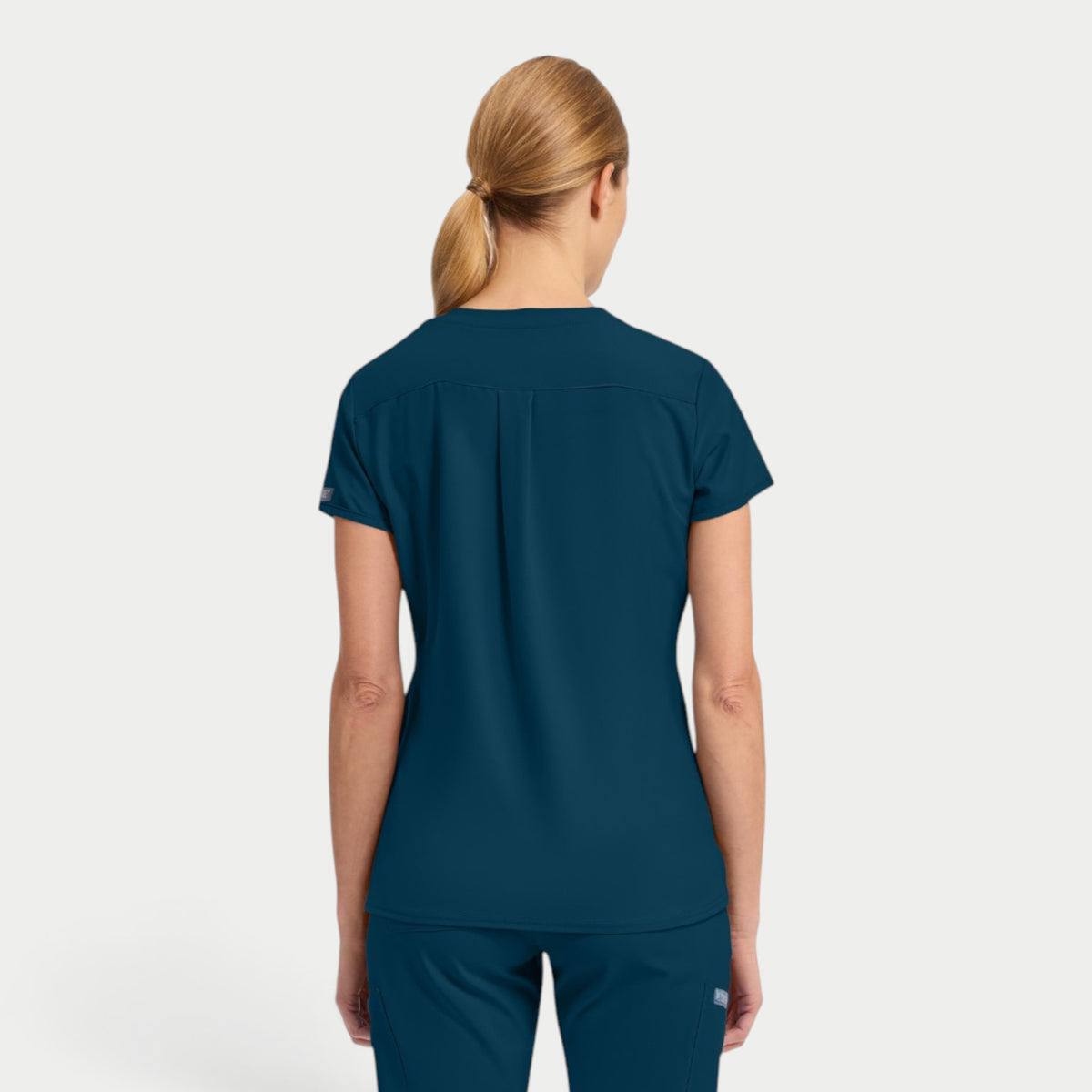 MC Insight 3 Pocket Top | MC2411