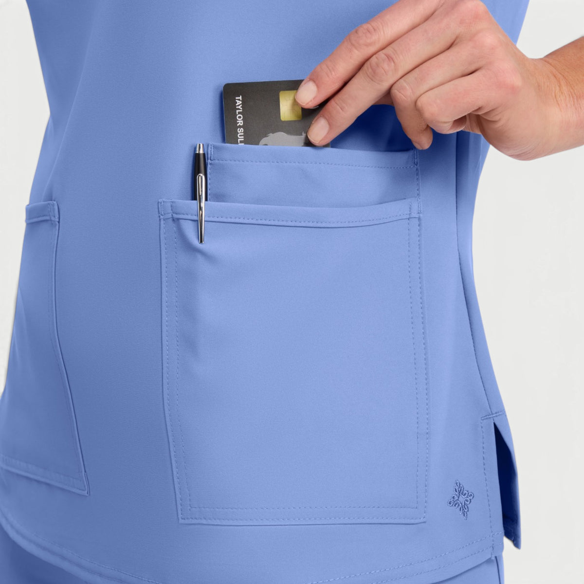 MC Insight 3 Pocket Top | MC2411