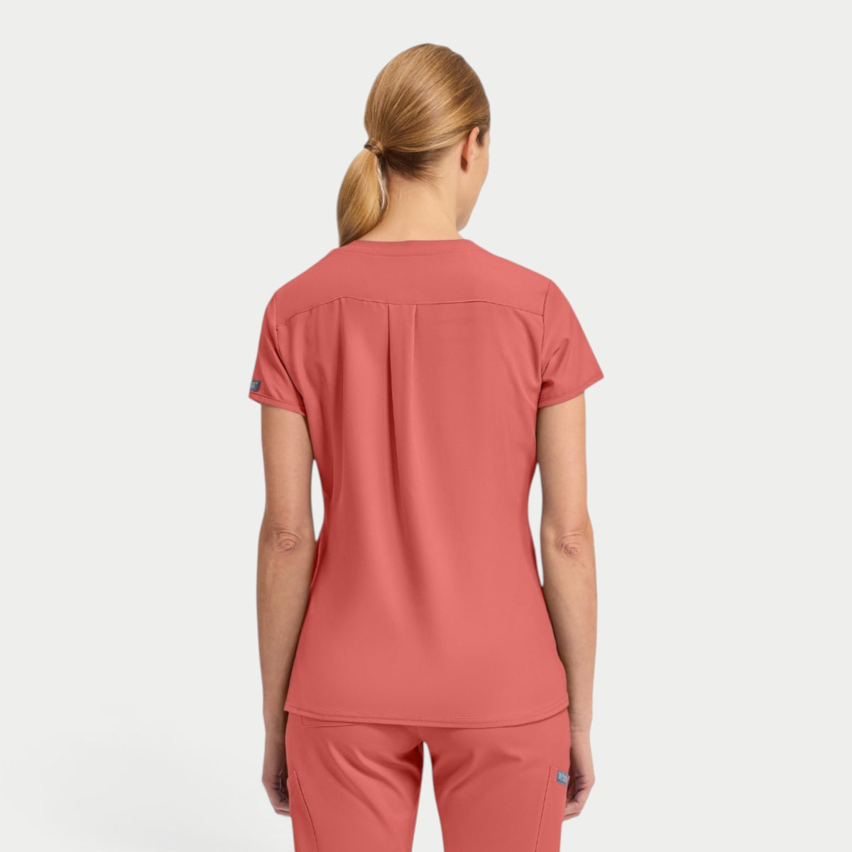 MC Insight 3 Pocket Top | MC2411