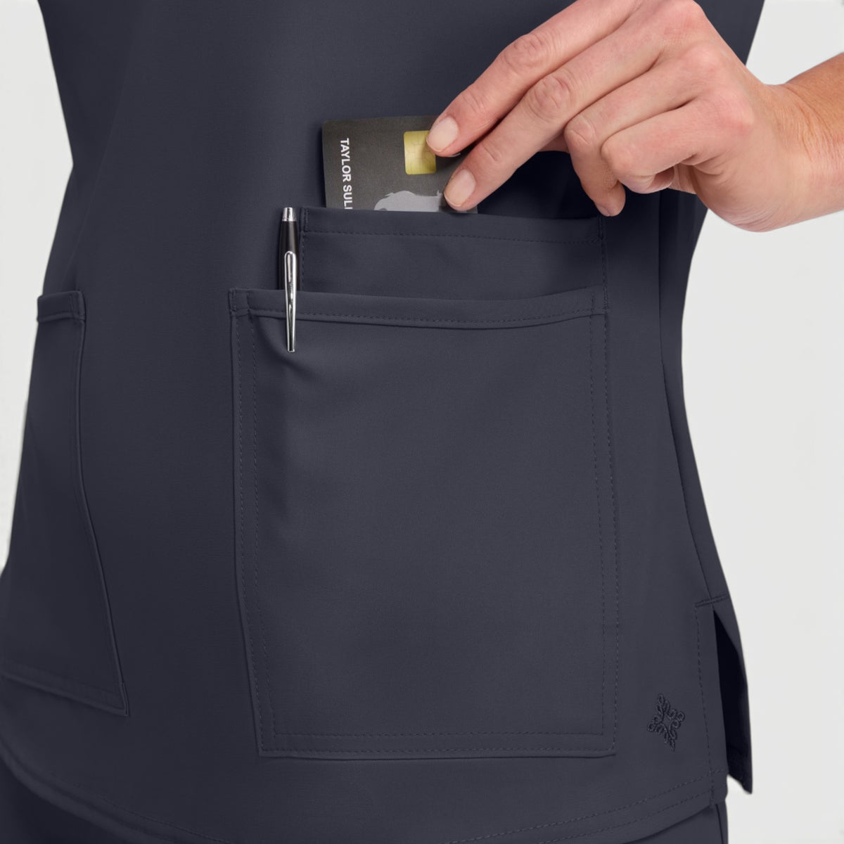 MC Insight 3 Pocket Top | MC2411