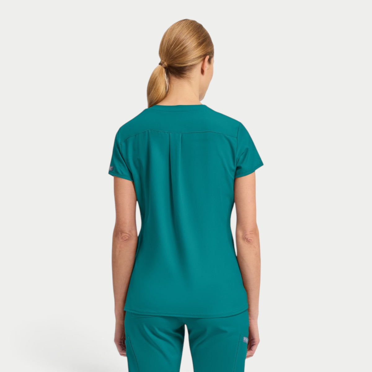 MC Insight 3 Pocket Top | MC2411