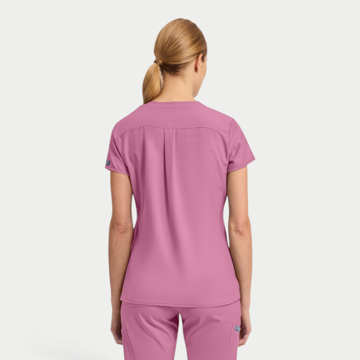 MC Insight 3 Pocket Top | MC2411