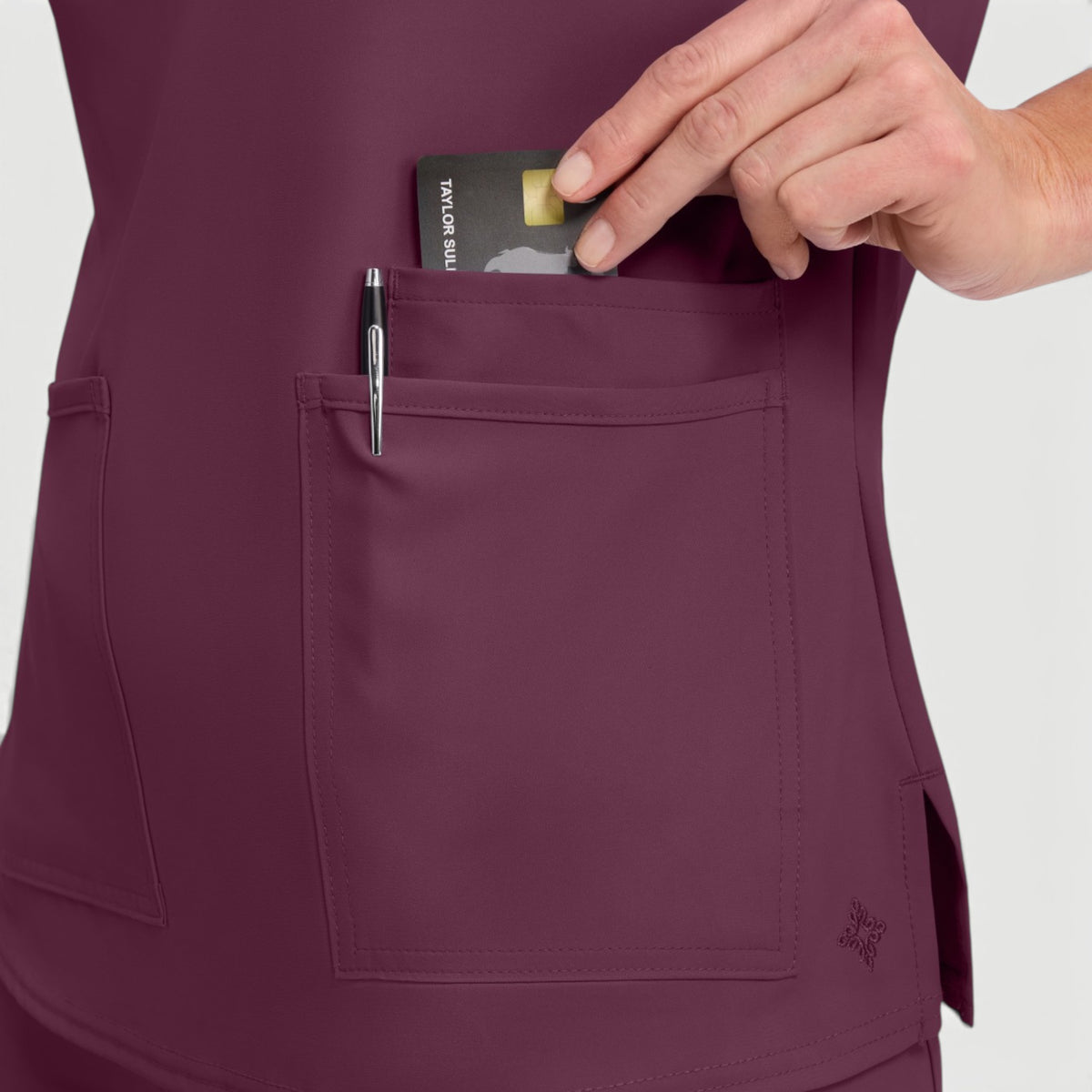 MC Insight 3 Pocket Top | MC2411