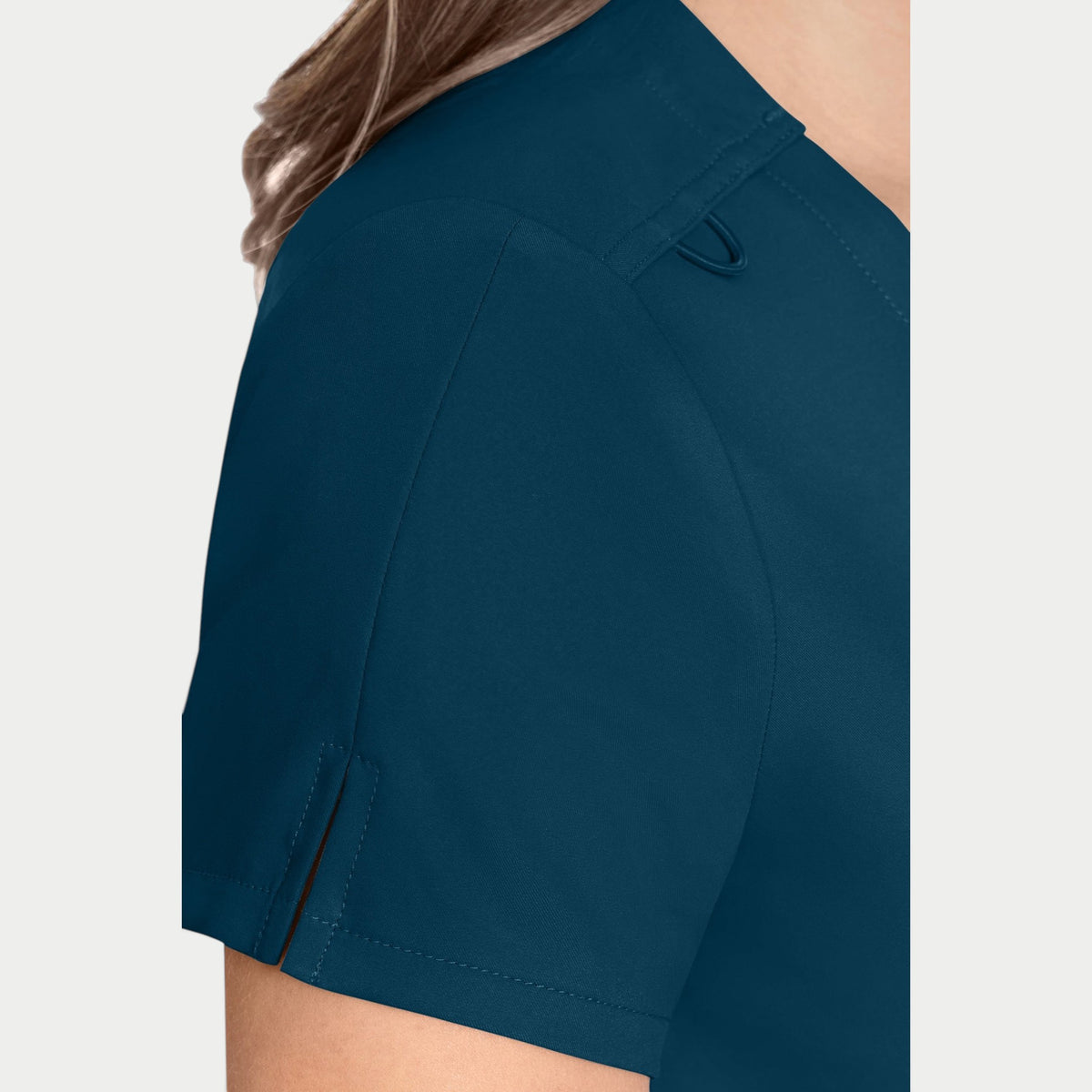 MC Insight One Pocket Tuck-In Top | MC2432
