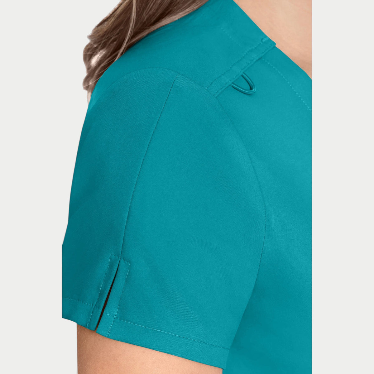 MC Insight One Pocket Tuck-In Top | MC2432