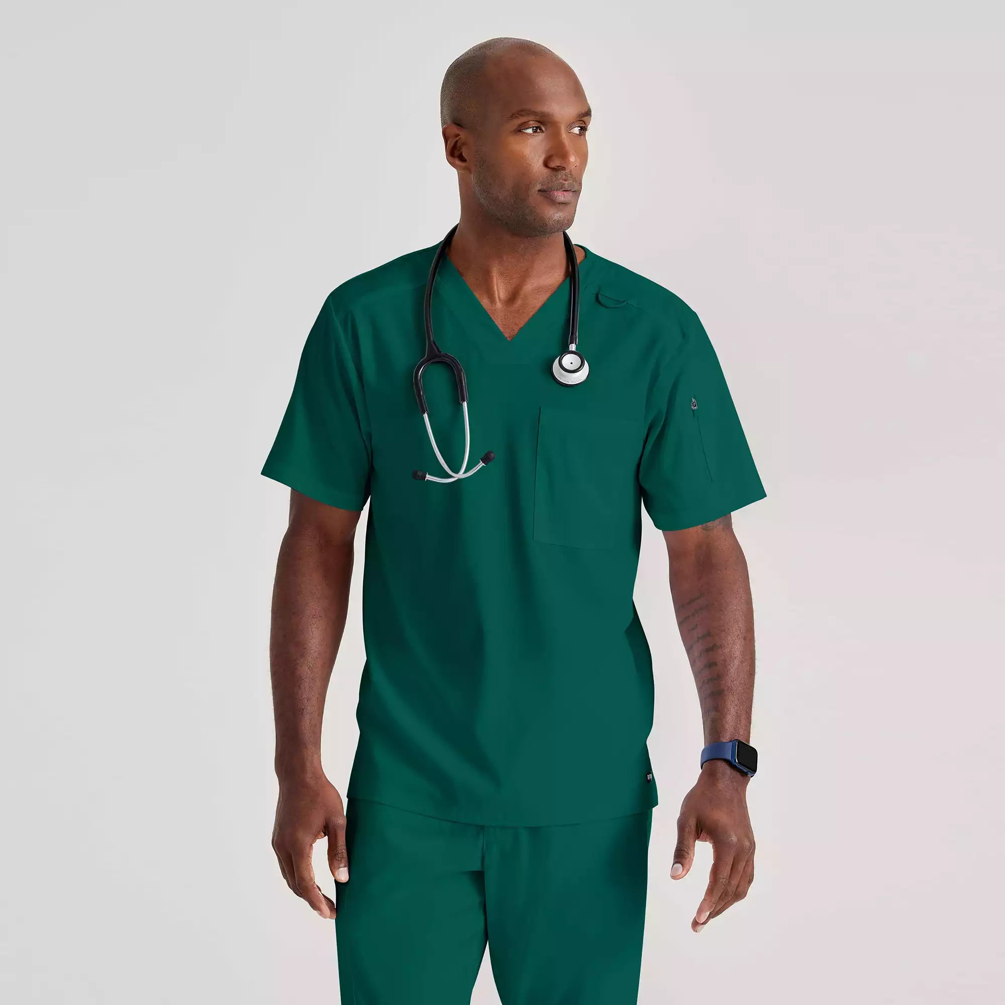 Men's Chest Pocket V-Neck Scrub Top | GRST079