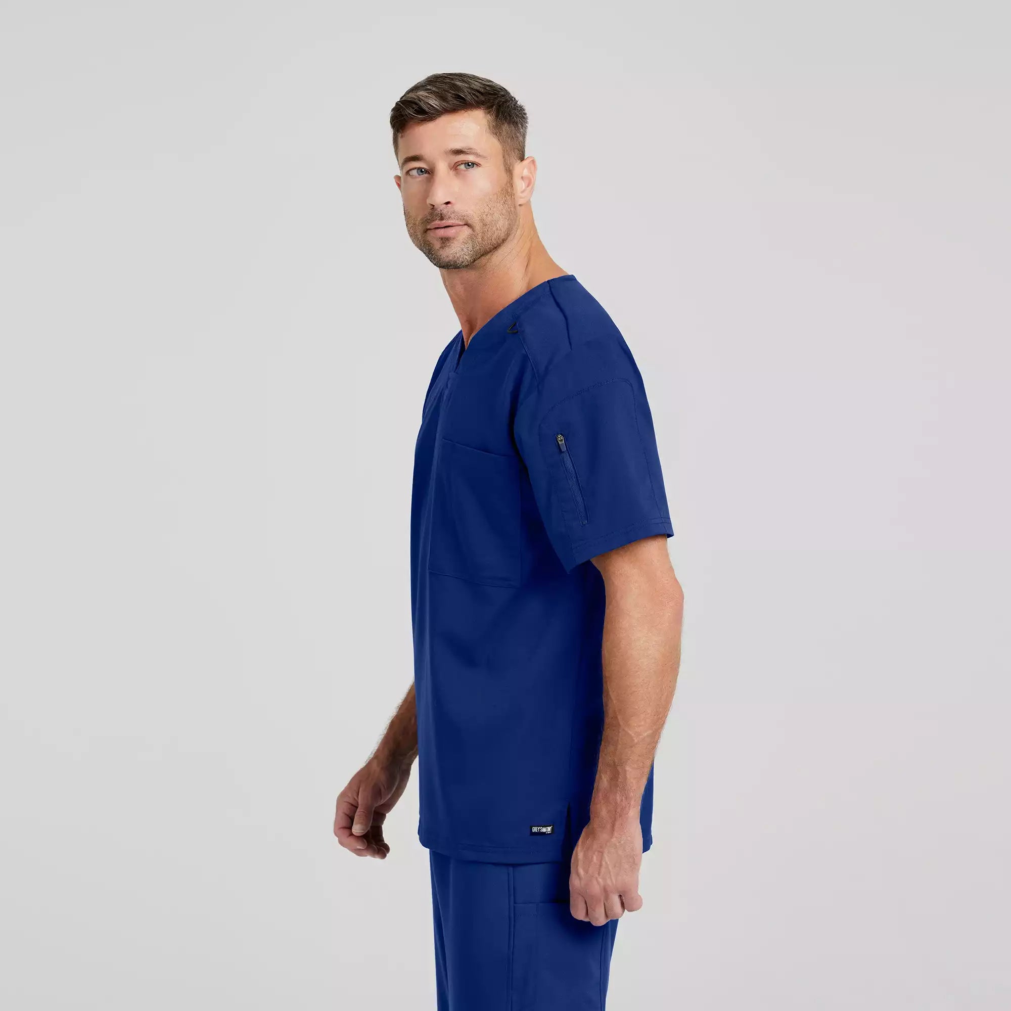 Men's Chest Pocket V-Neck Scrub Top | GRST079