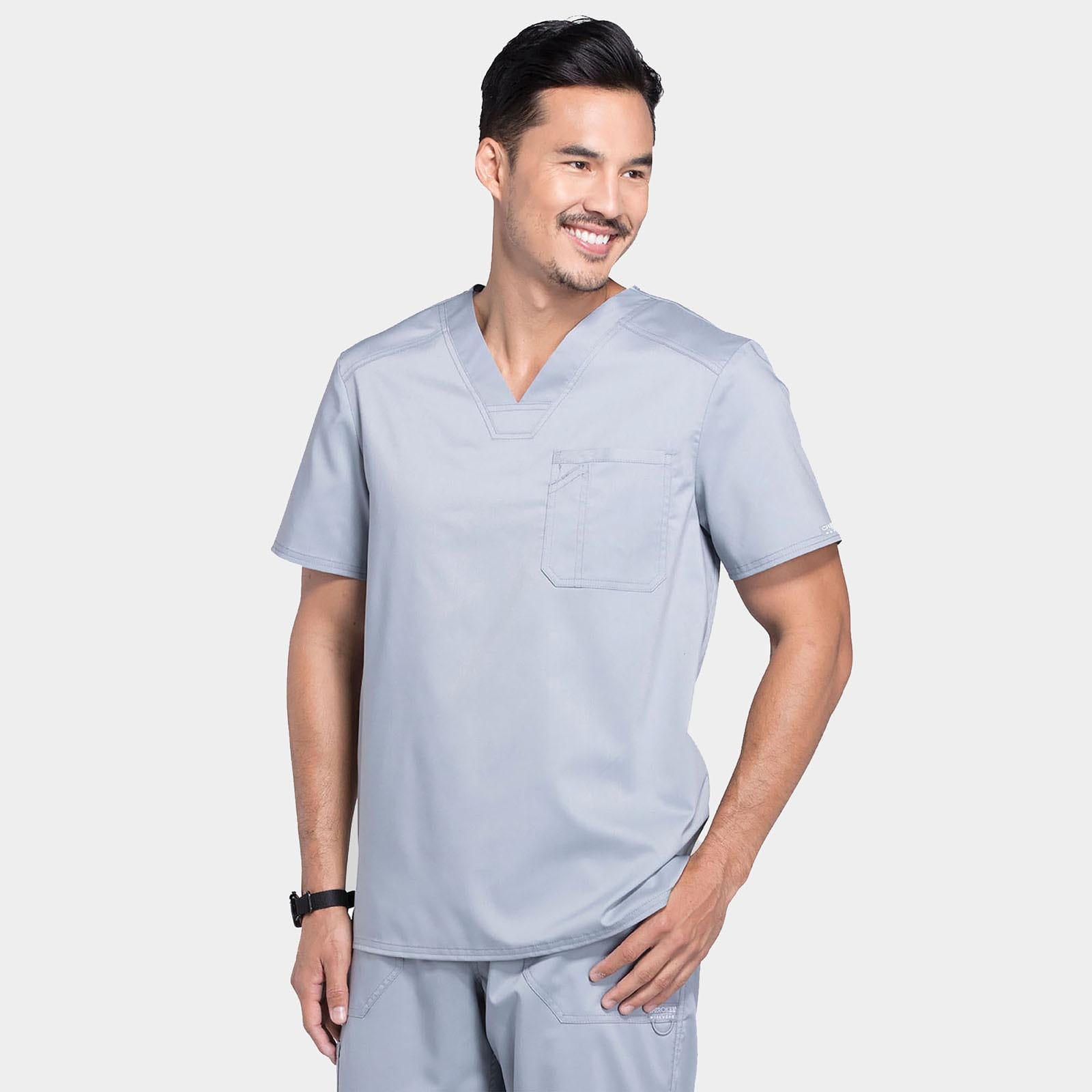 Men's Tuckable V-Neck Top | WW690