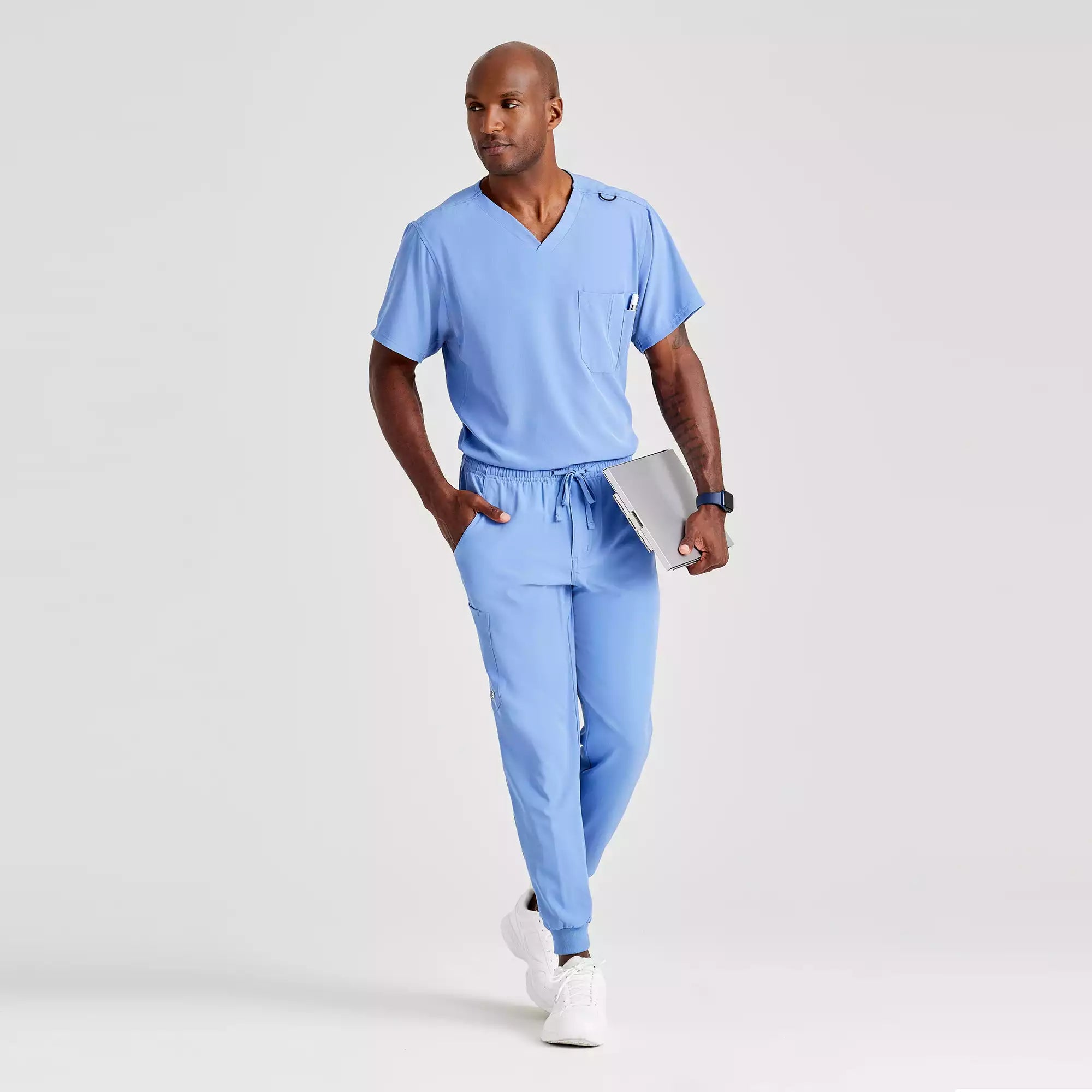 Men's V-Neck Cargo Pocket Scrub Top | SK0112