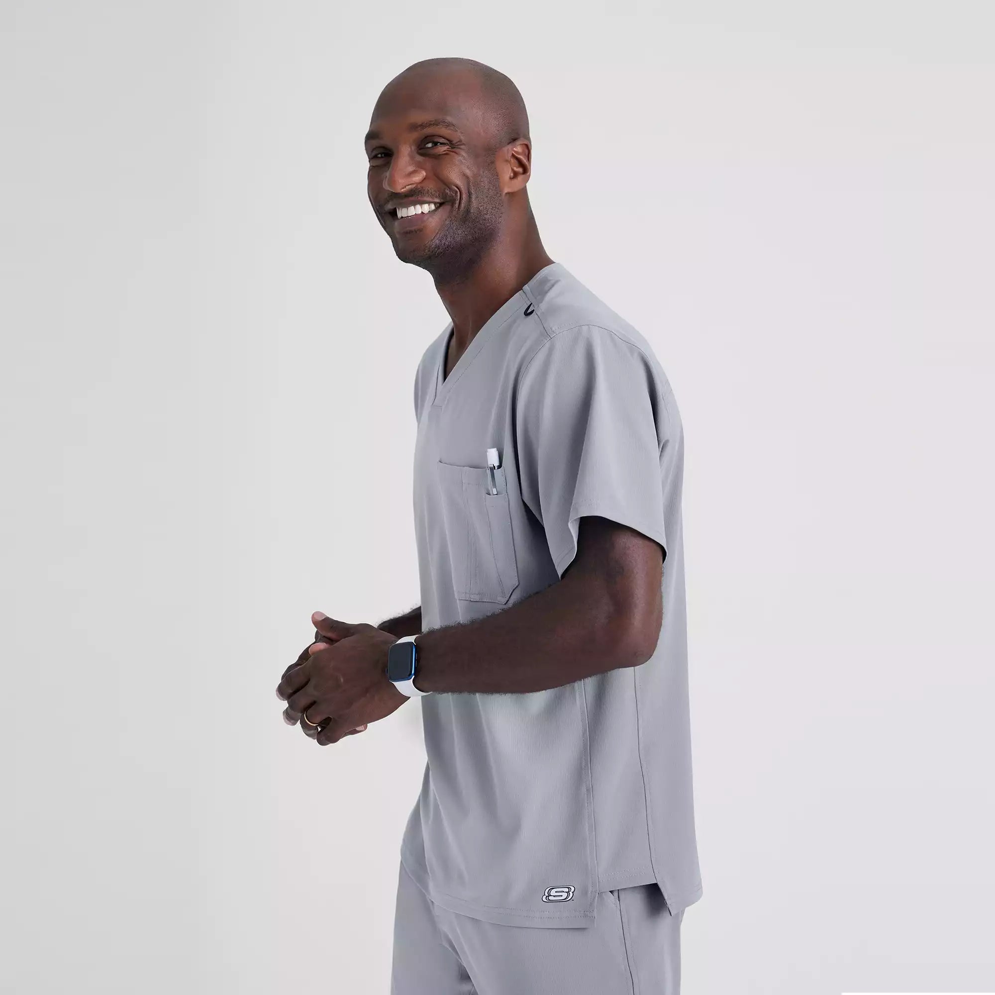 Men's V-Neck Cargo Pocket Scrub Top | SK0112