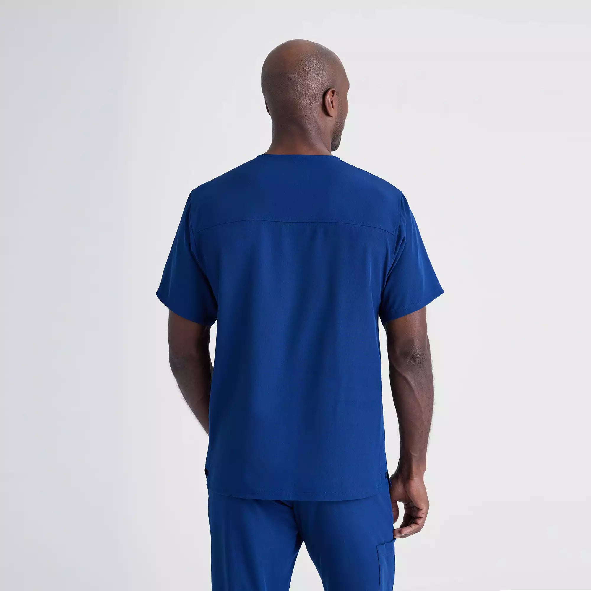 Men's V-Neck Cargo Pocket Scrub Top | SK0112