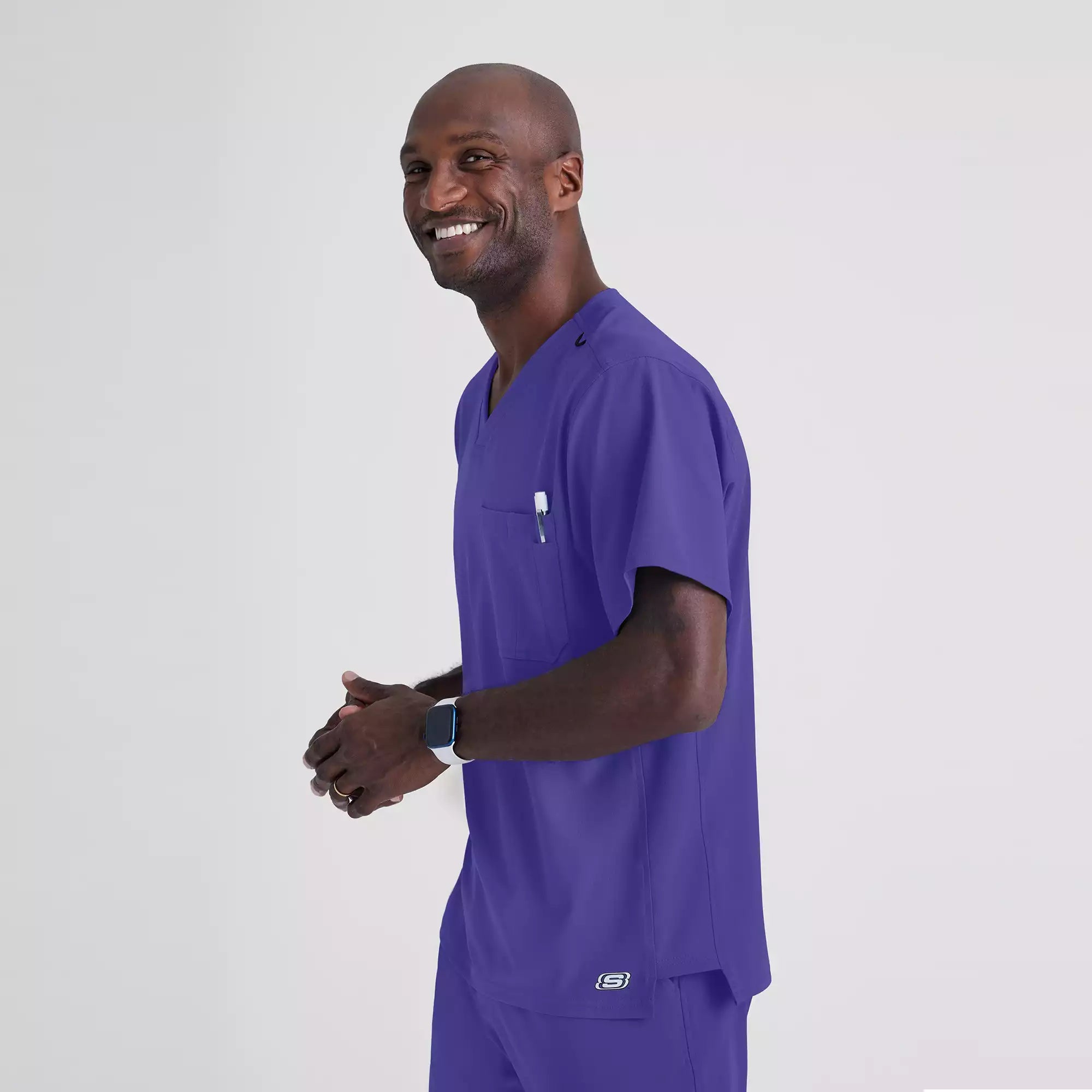 Men's V-Neck Cargo Pocket Scrub Top | SK0112