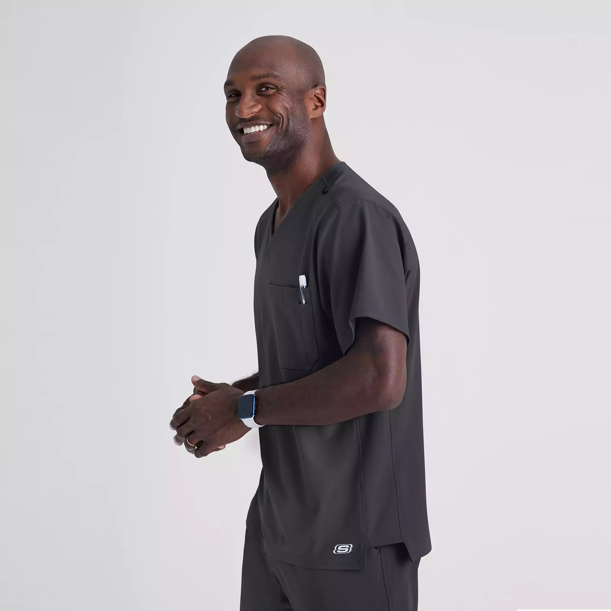 Men's V-Neck Cargo Pocket Scrub Top | SK0112