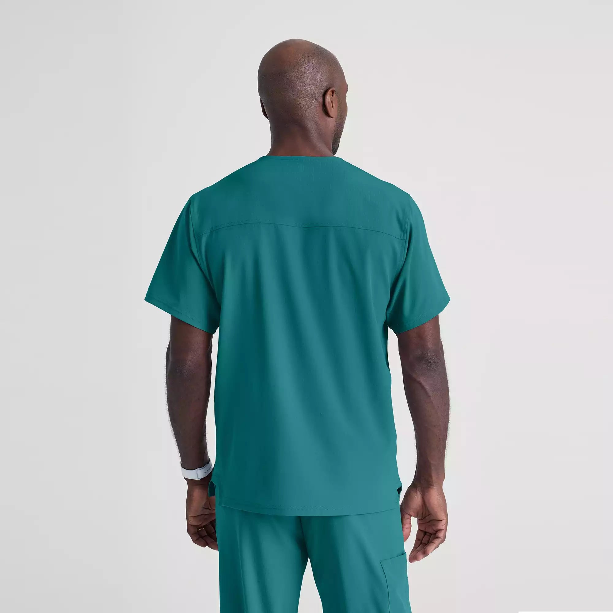 Men's V-Neck Cargo Pocket Scrub Top | SK0112