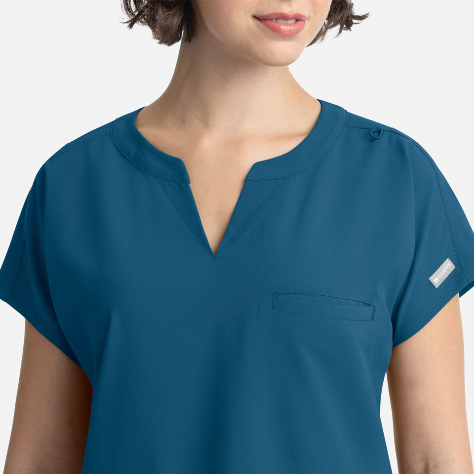Women's Dolman 3 Pocket Top